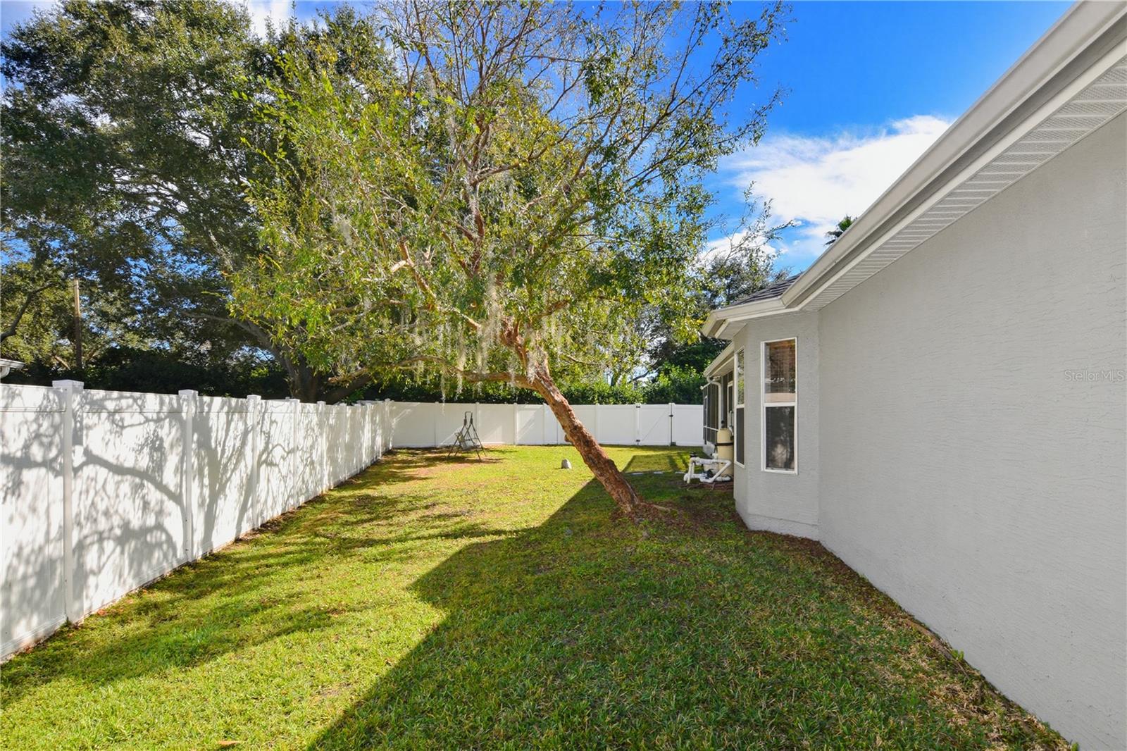 457 Mickleton Loop Property Photo 32