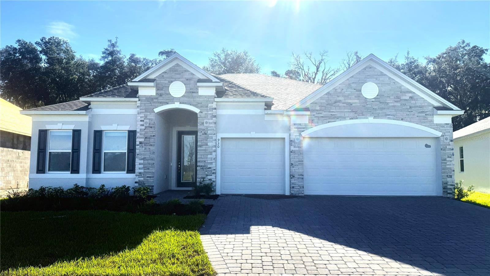 930 BUCKEYE DR