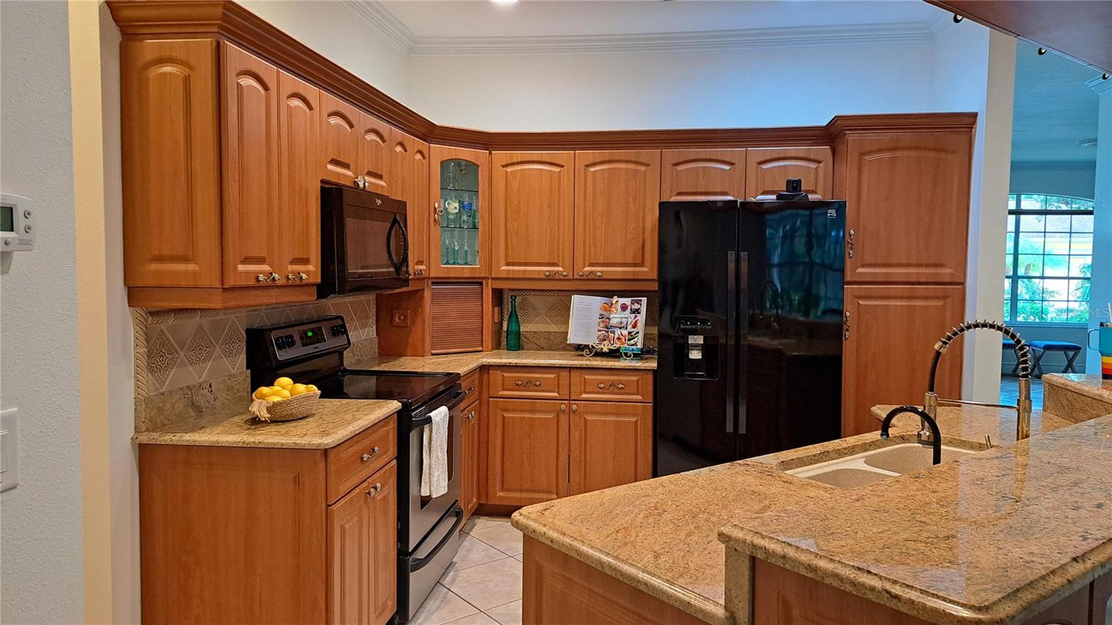 2377 Burton Ln Property Photo 12