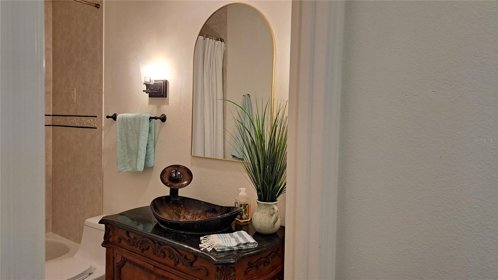 2377 Burton Ln Property Photo 31