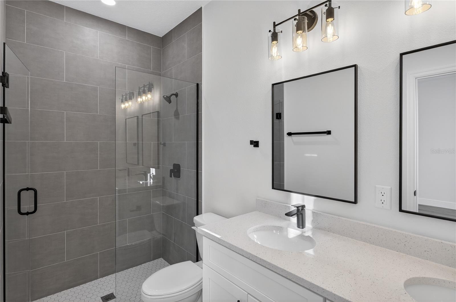 3272 W Fairbank Dr Property Photo 20