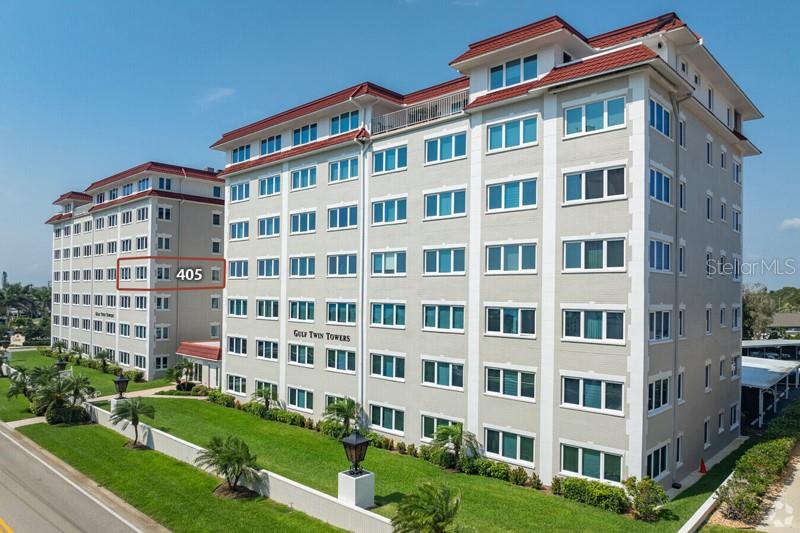 500 The Esplanade N #405 Property Photo 1