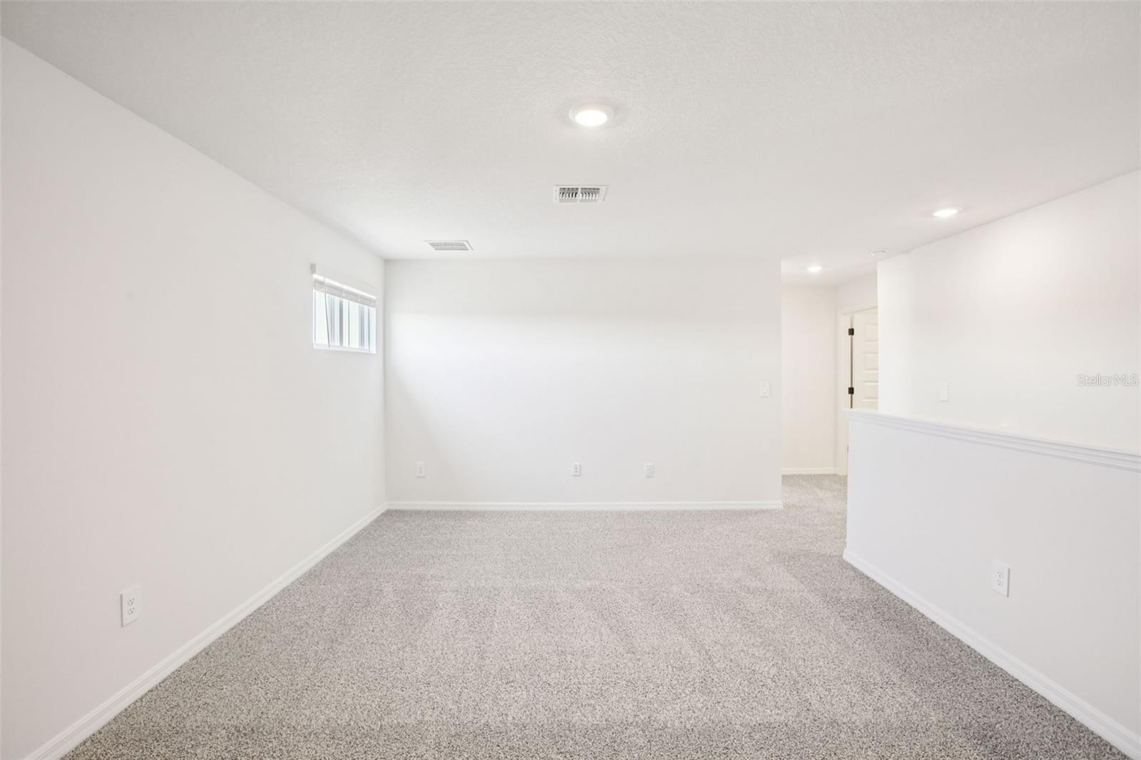 1740 Draughton Dr Property Photo 38