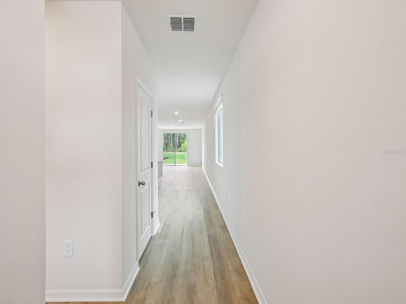 7488 Mia Vine Dr Property Photo 2