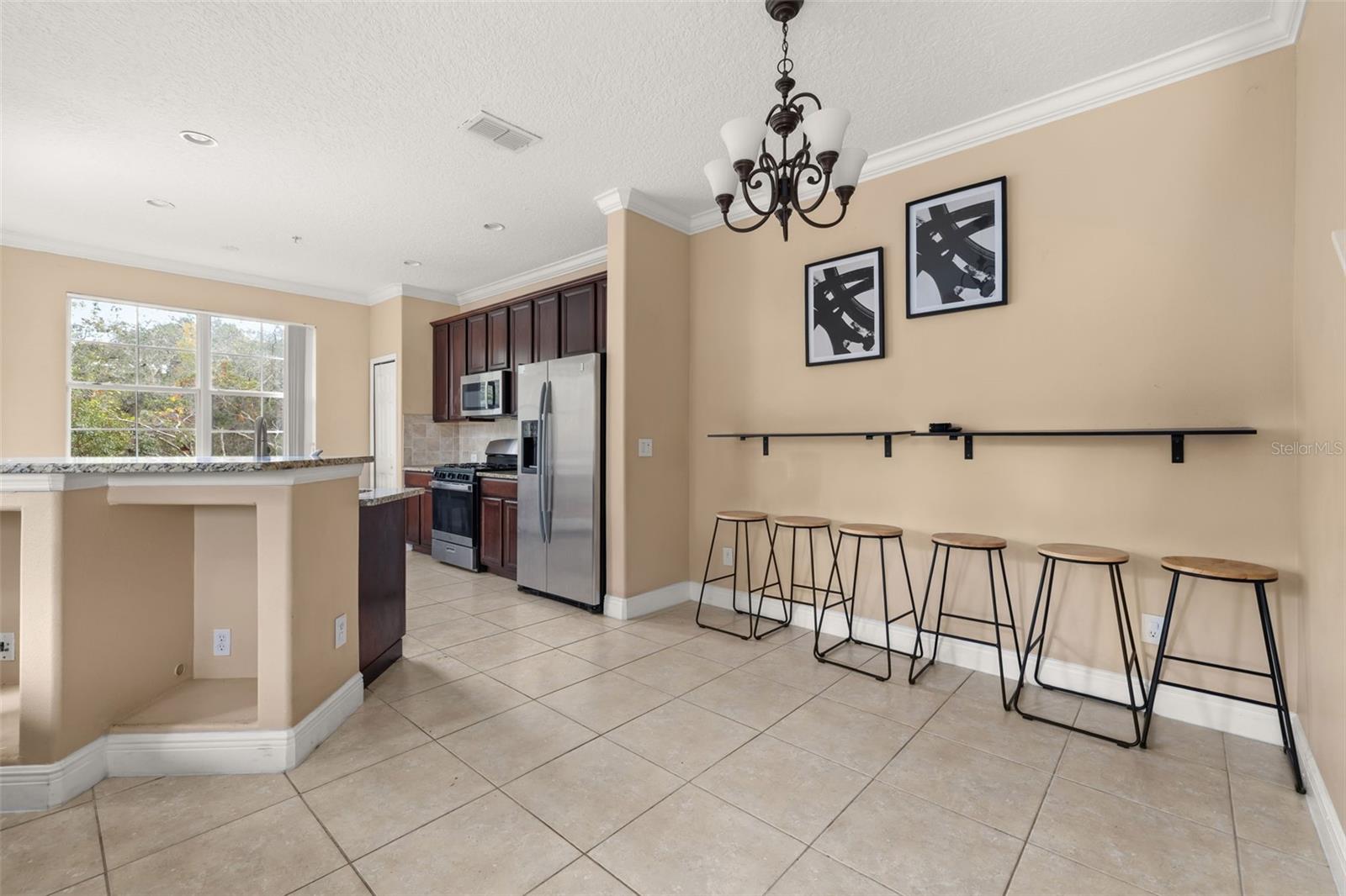811 Assembly Ct Property Photo 12