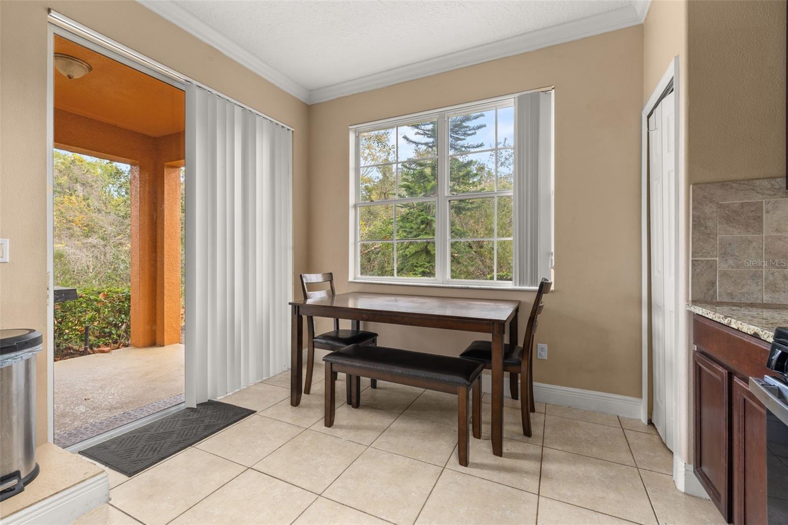811 Assembly Ct Property Photo 16
