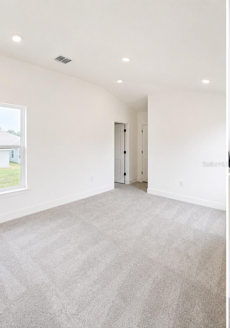 270 Verny Grove Ln Property Photo 10