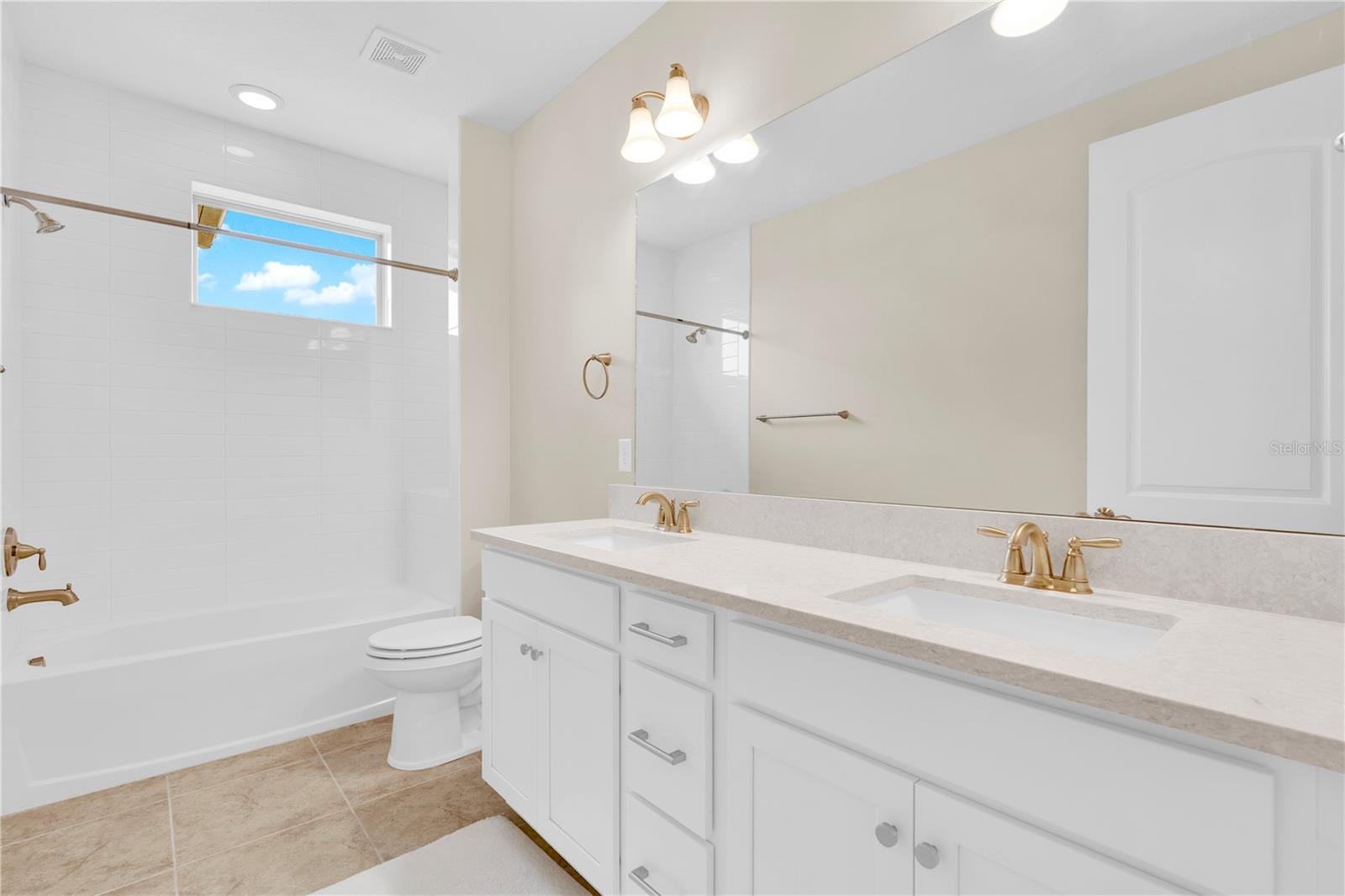 13333 Oakenshaw Ln Property Photo 23