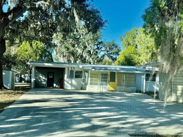 5300 18 St Property Photo 5