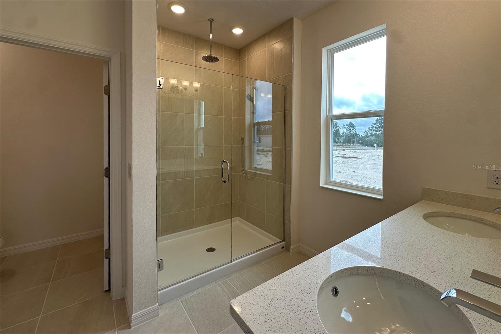 676 Birdswill Ln Property Photo 10