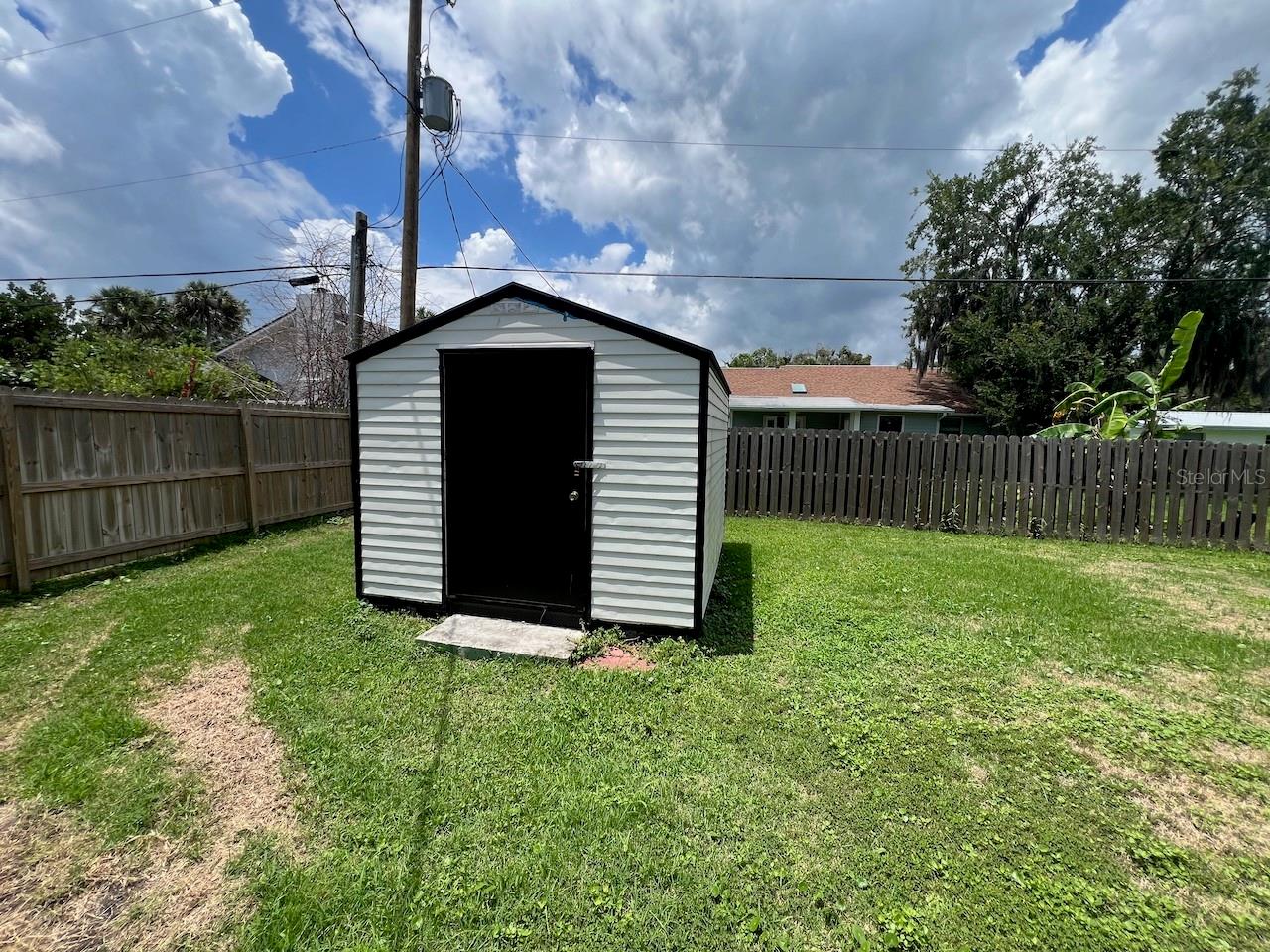 2024 Lime Tree Dr Property Photo 34