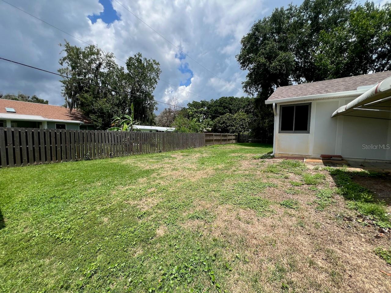 2024 Lime Tree Dr Property Photo 35