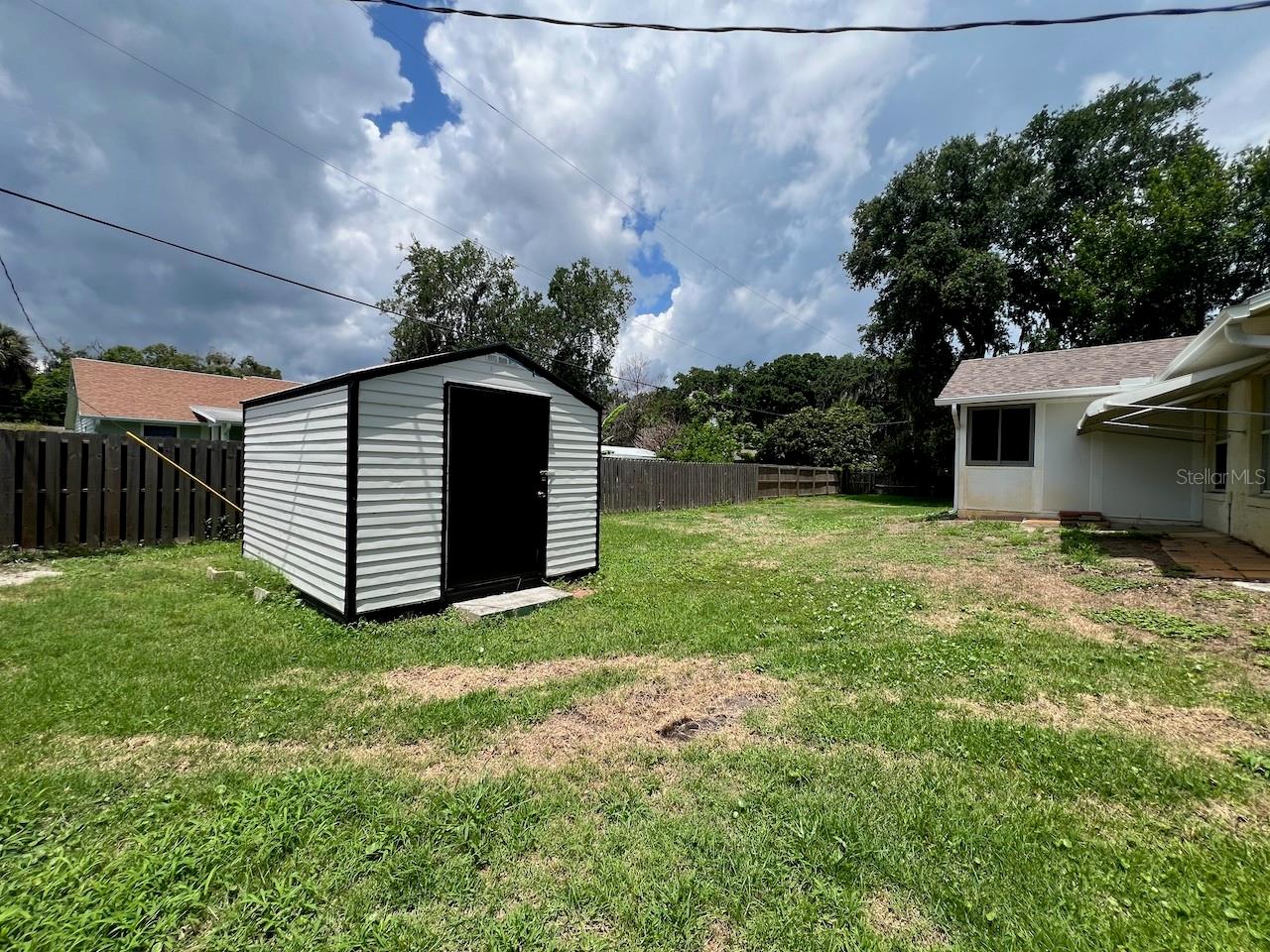 2024 Lime Tree Dr Property Photo 36