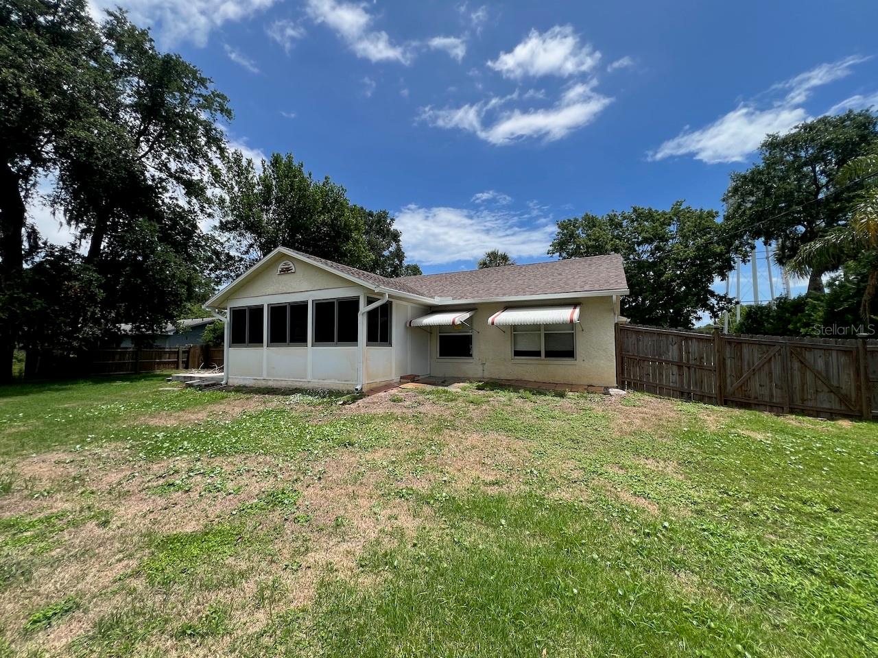 2024 Lime Tree Dr Property Photo 37
