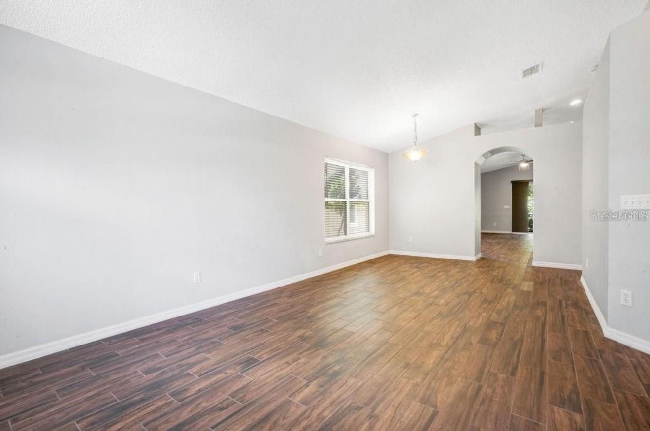 14795 Yorkshire Run Dr Property Photo 3