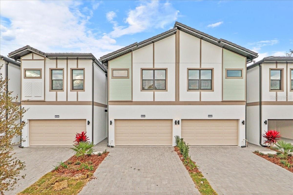 10525 Ebb Tide Ln Property Photo 1