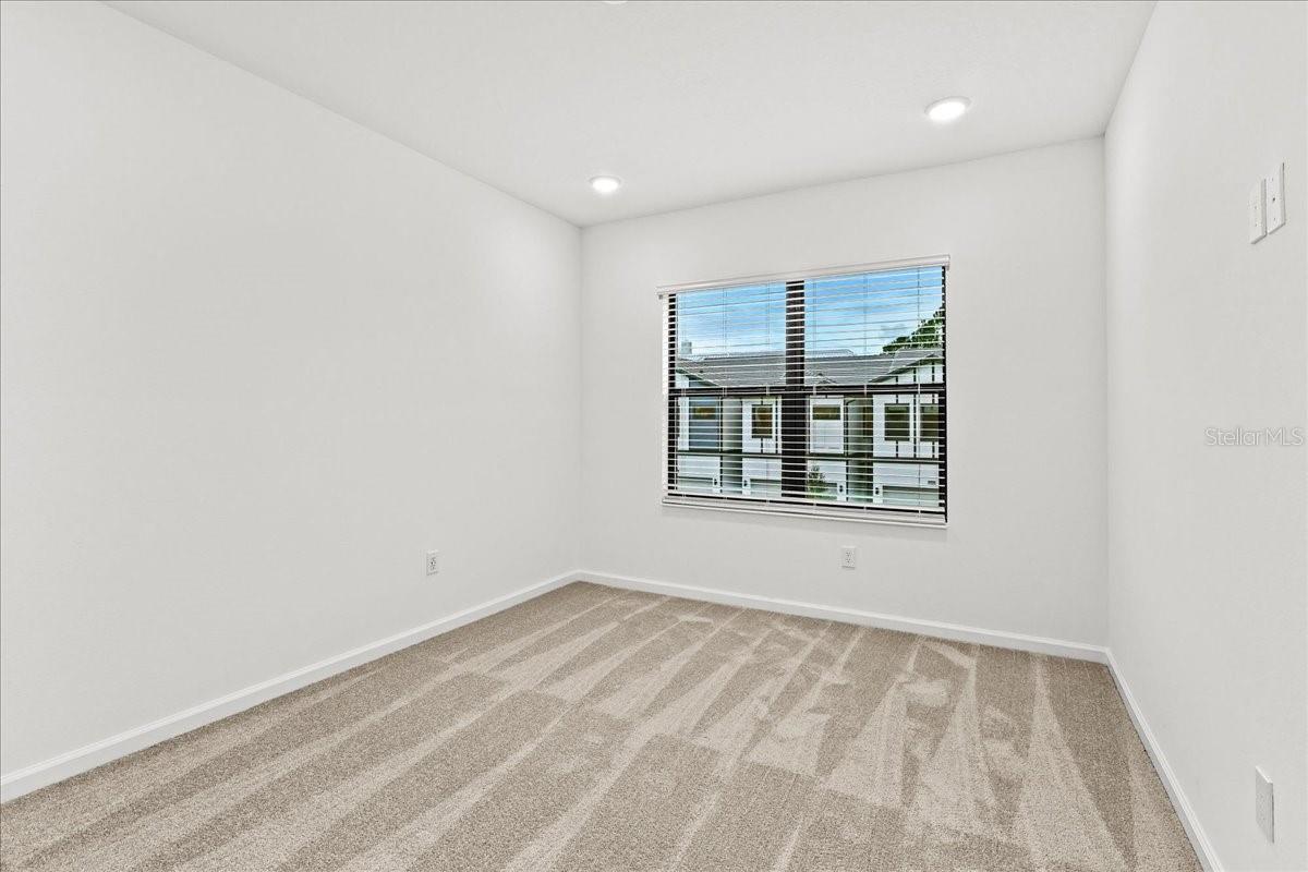 10525 Ebb Tide Ln Property Photo 23