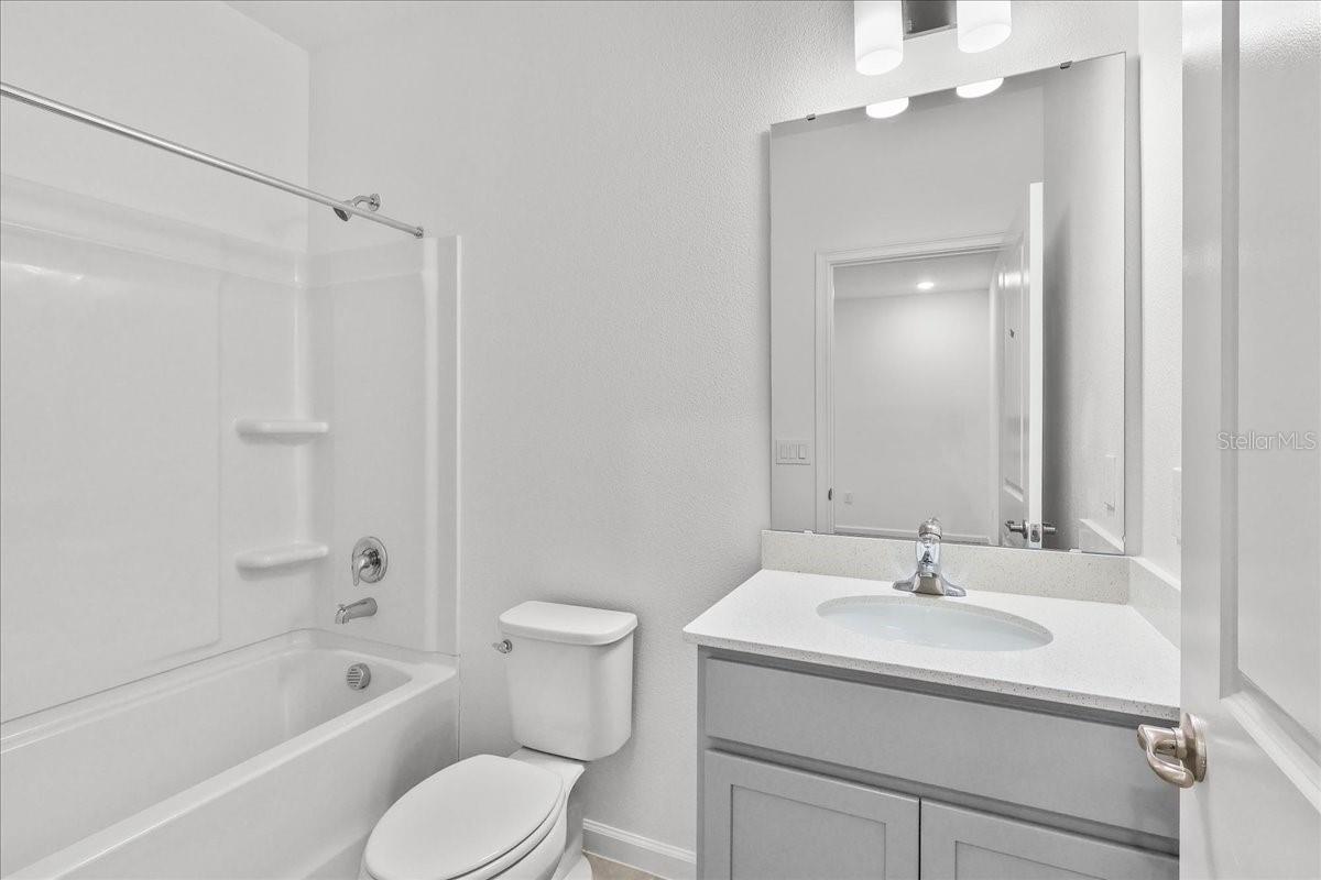10525 Ebb Tide Ln Property Photo 38