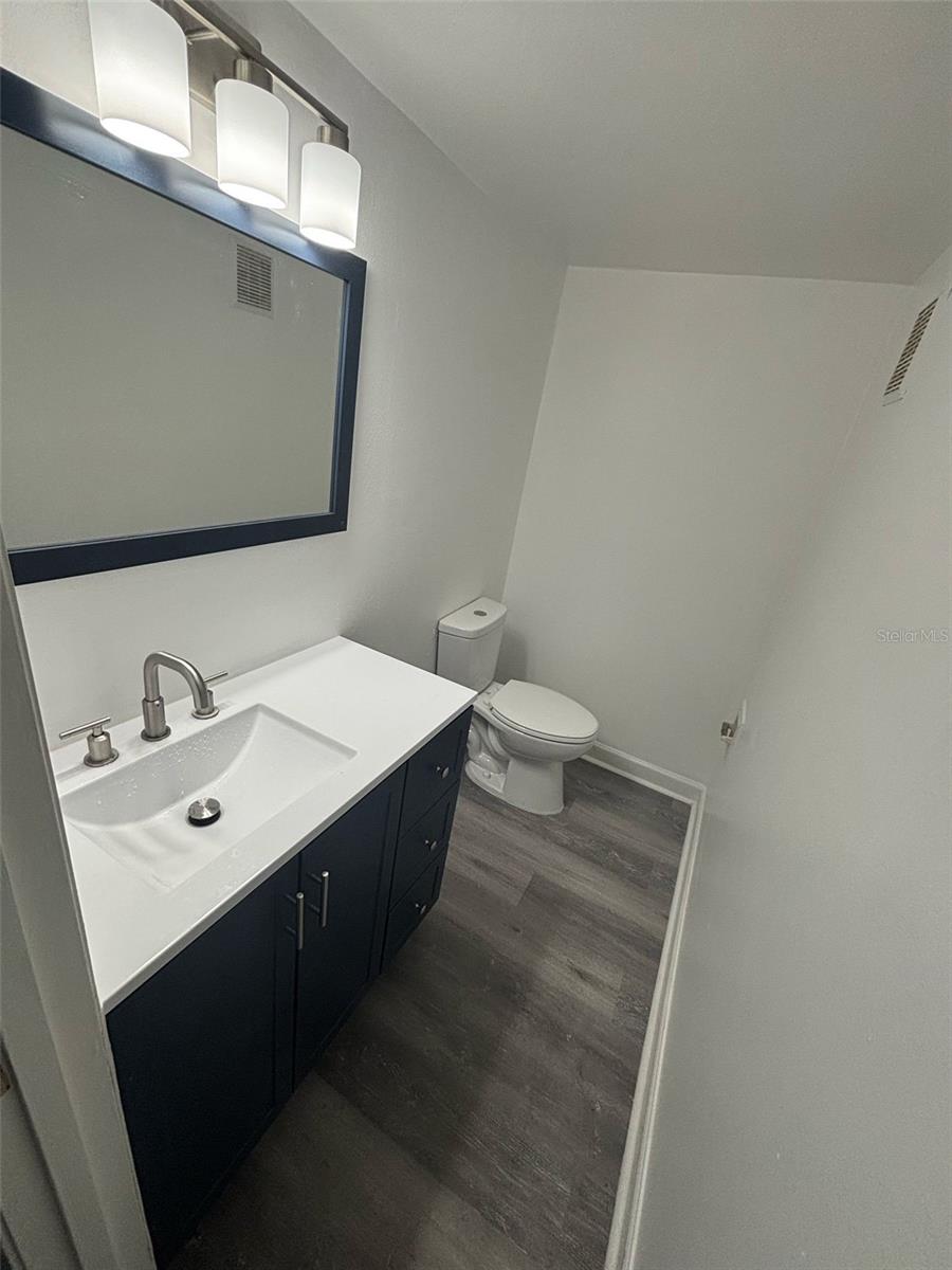 5930 Village Cir #ge Property Photo 8