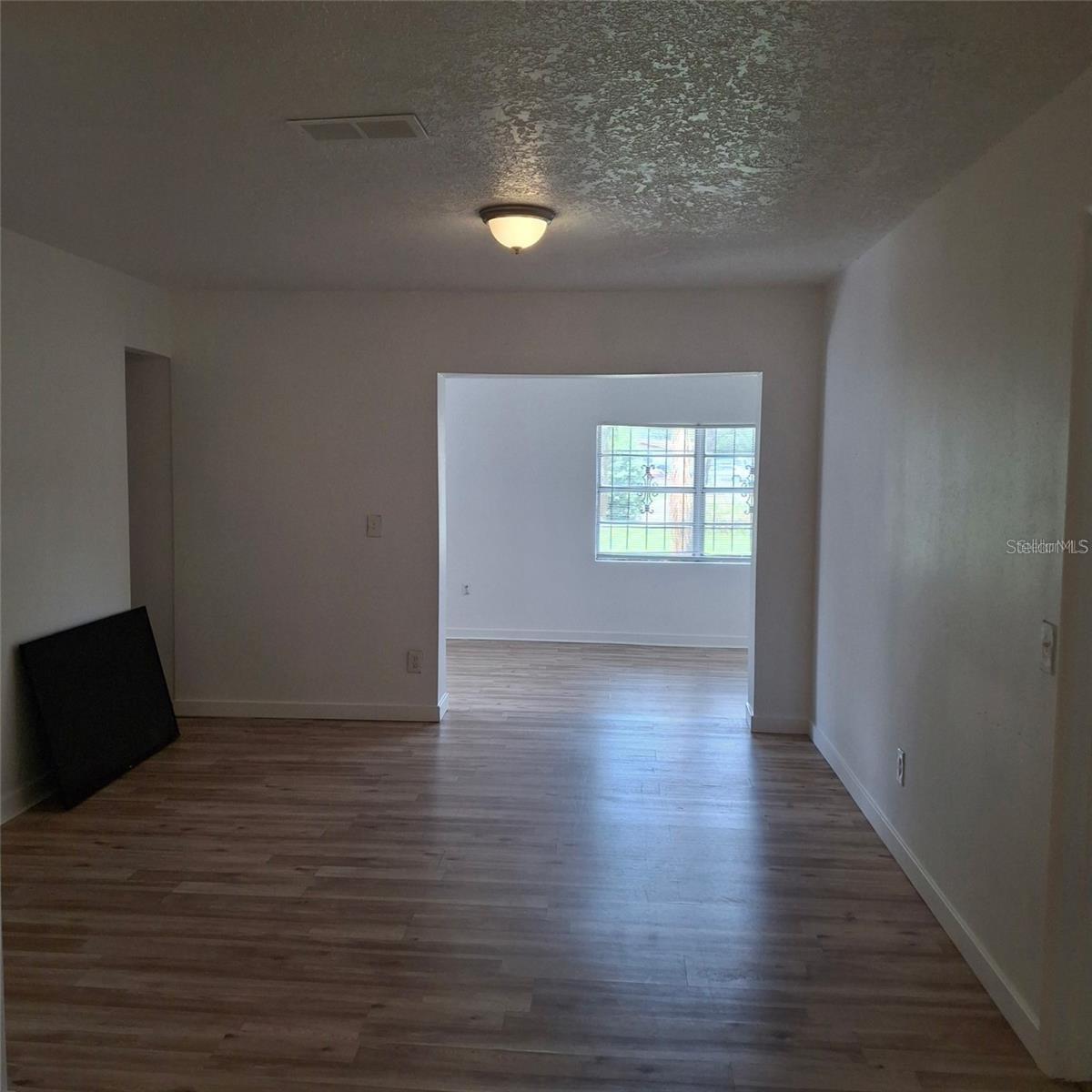 444 Sunnyview Cir Property Photo 6