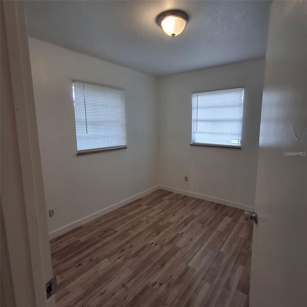 444 Sunnyview Cir Property Photo 12