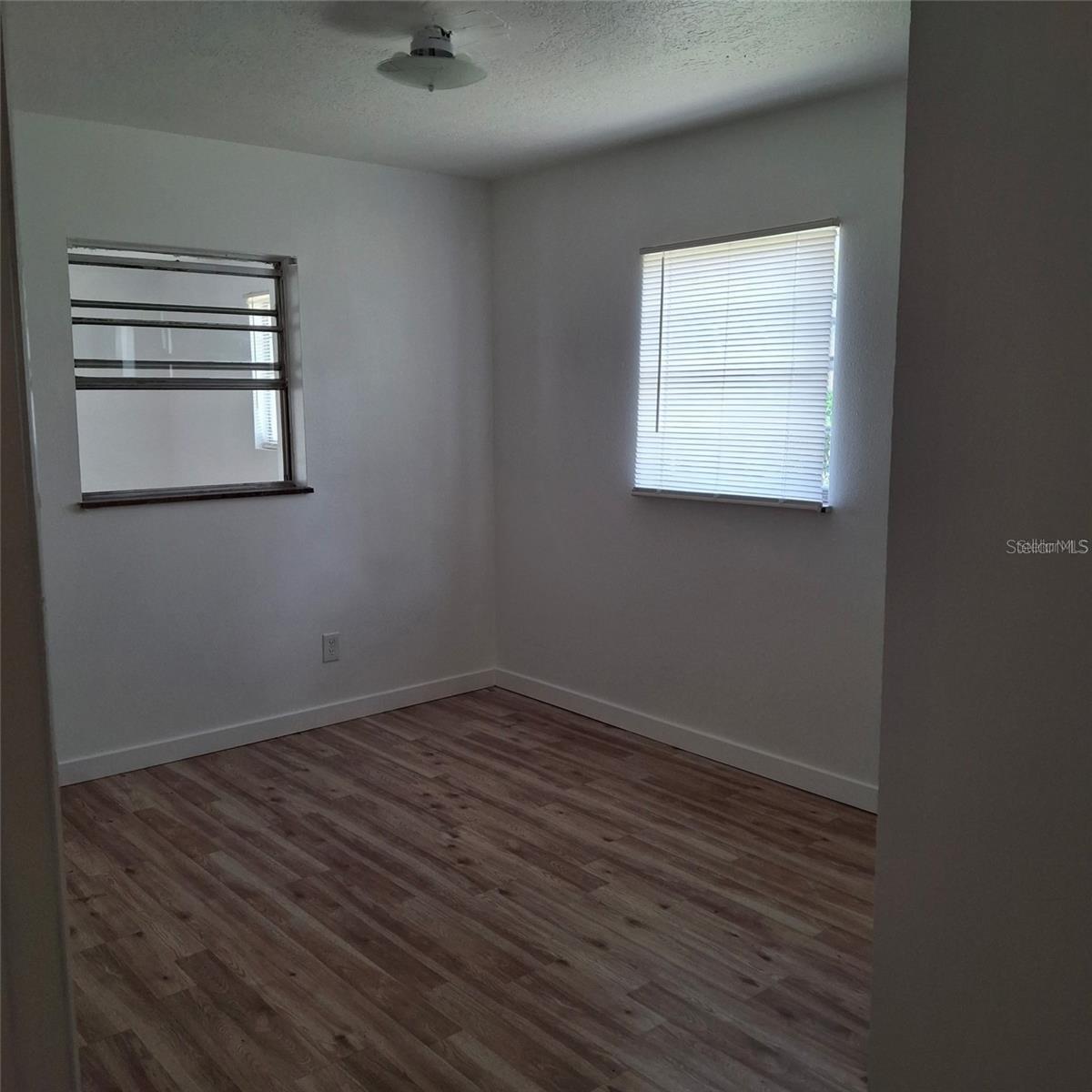 444 Sunnyview Cir Property Photo 13