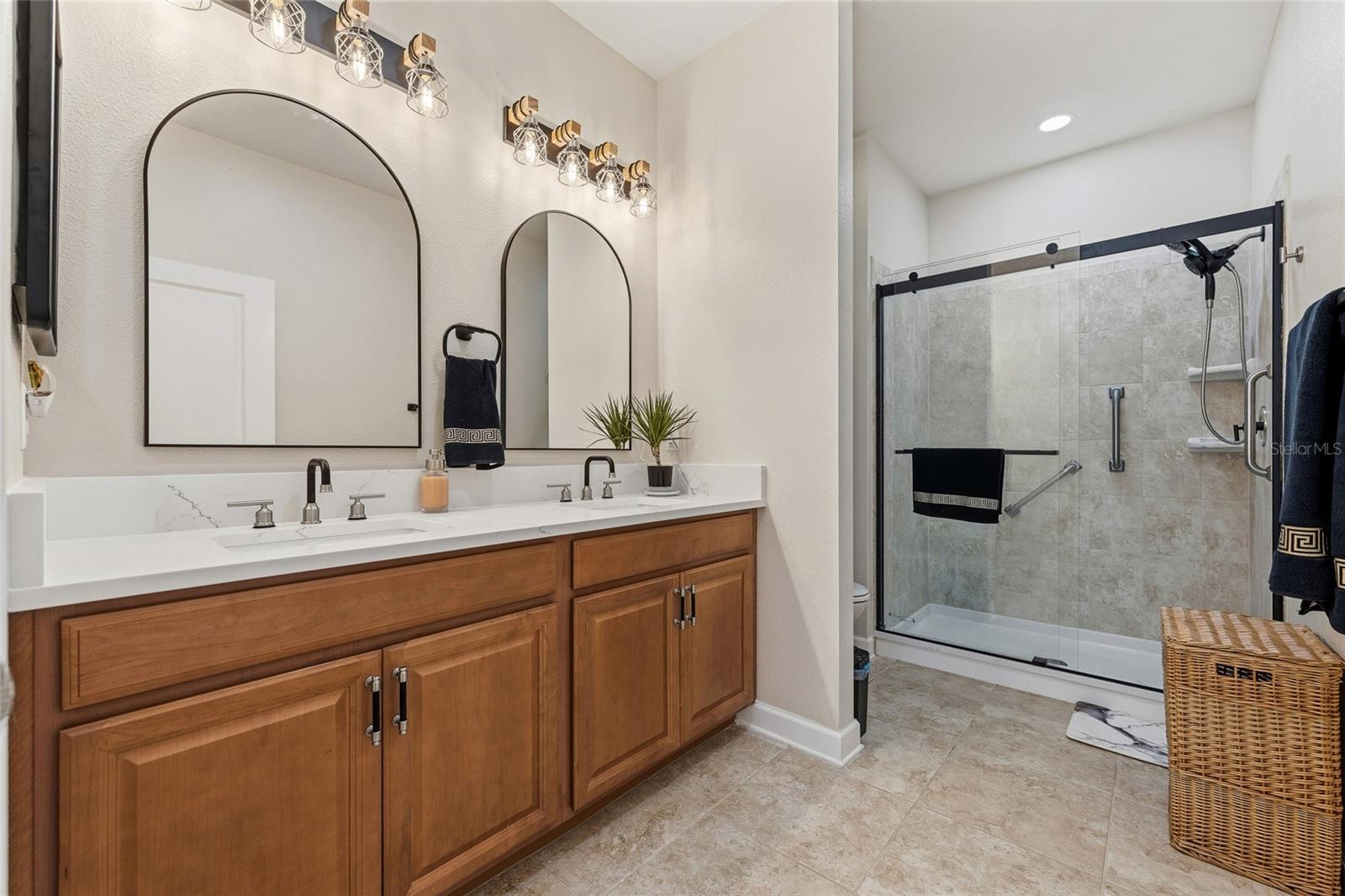 3550 Fairwaters Ct ##c Property Photo 4