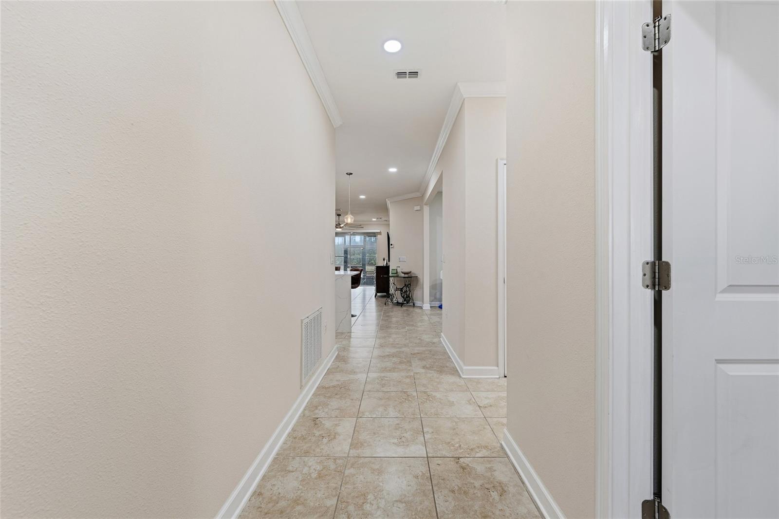 3550 Fairwaters Ct ##c Property Photo 9