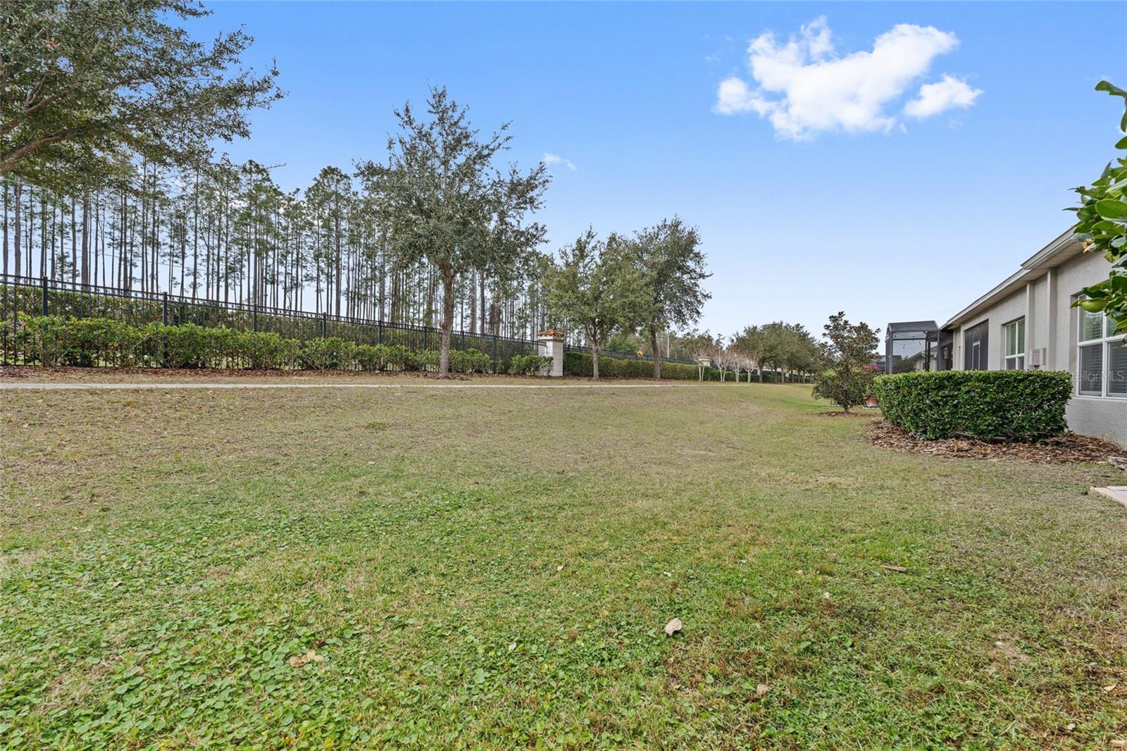 3550 Fairwaters Ct ##c Property Photo 20
