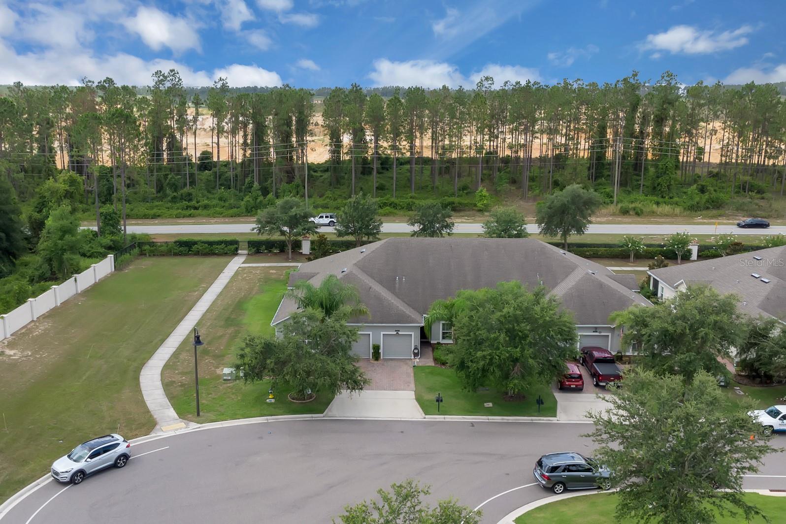 3550 Fairwaters Ct ##c Property Photo 25
