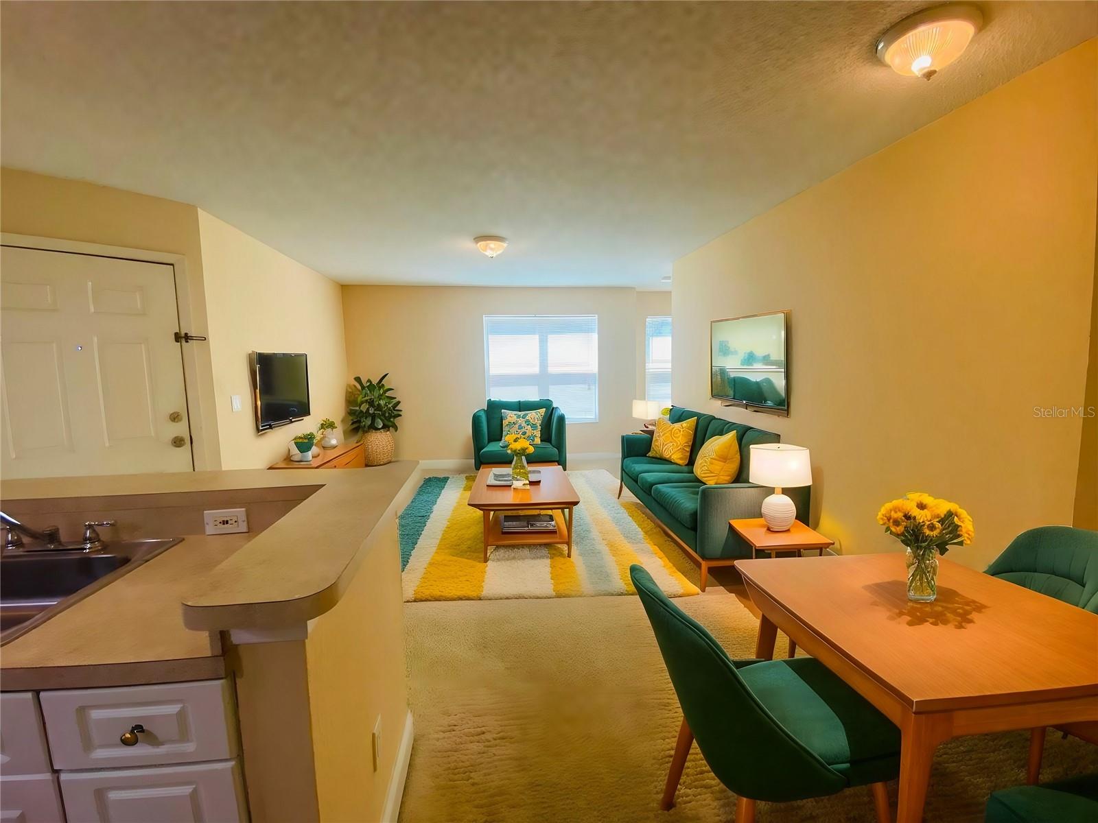 5773 Gatlin Ave #616 Property Photo 5