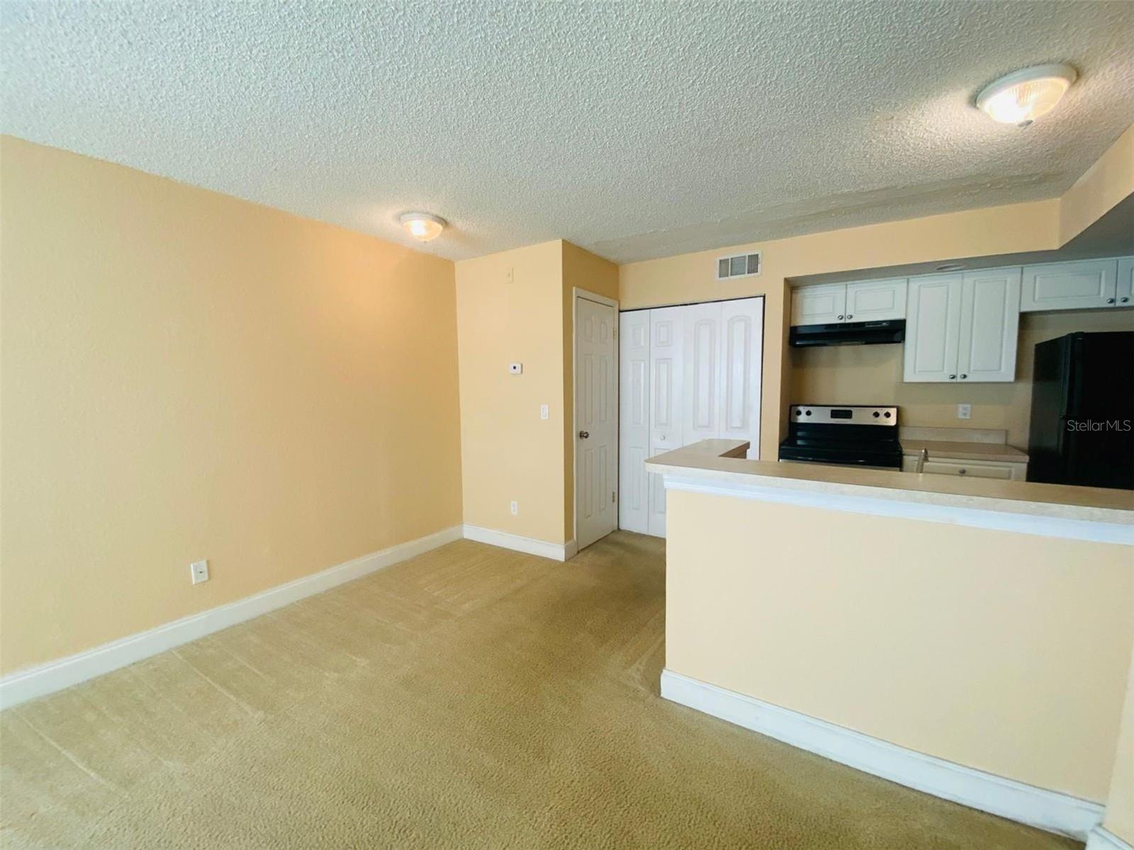5773 Gatlin Ave #616 Property Photo 6