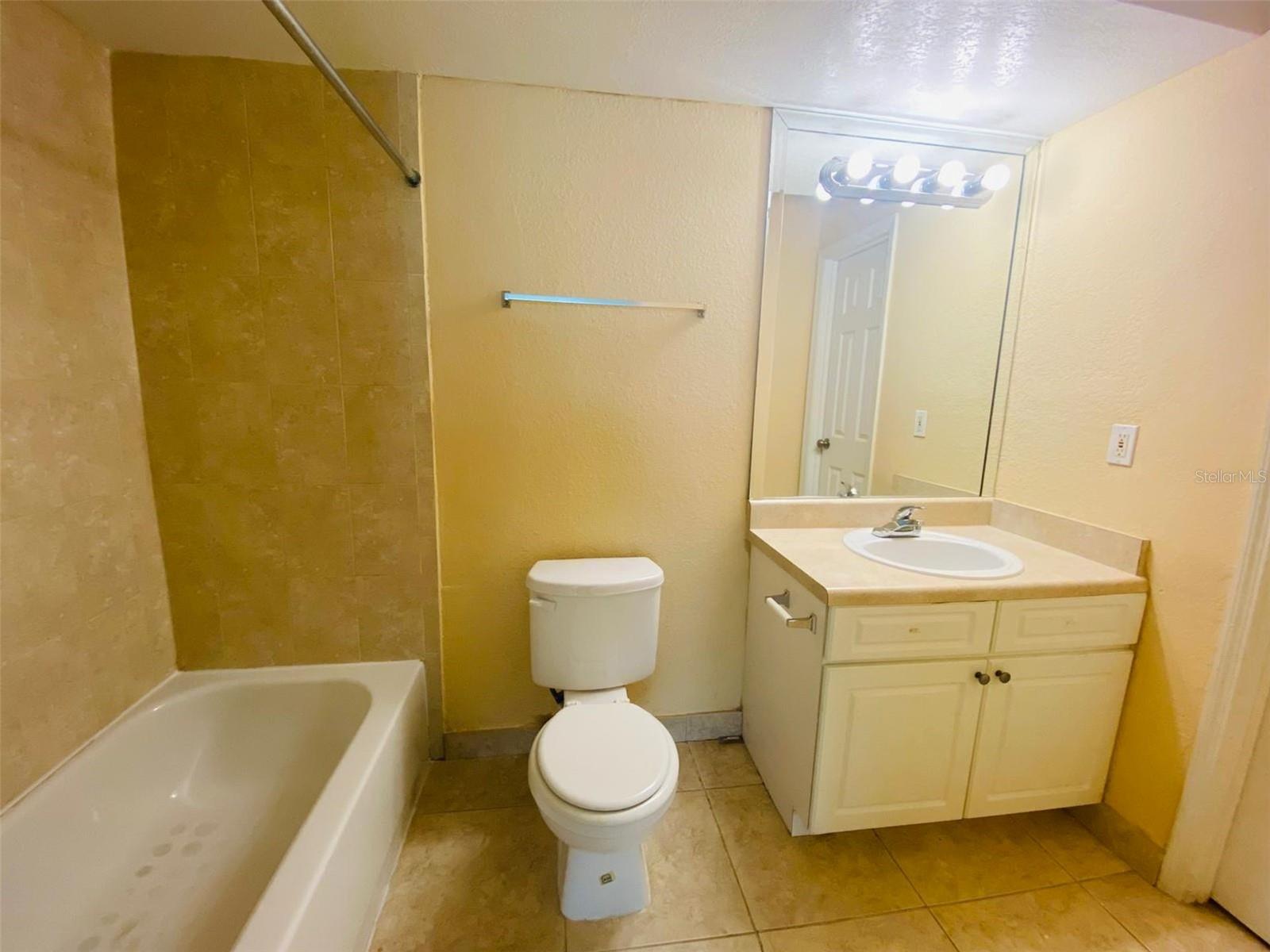 5773 Gatlin Ave #616 Property Photo 13