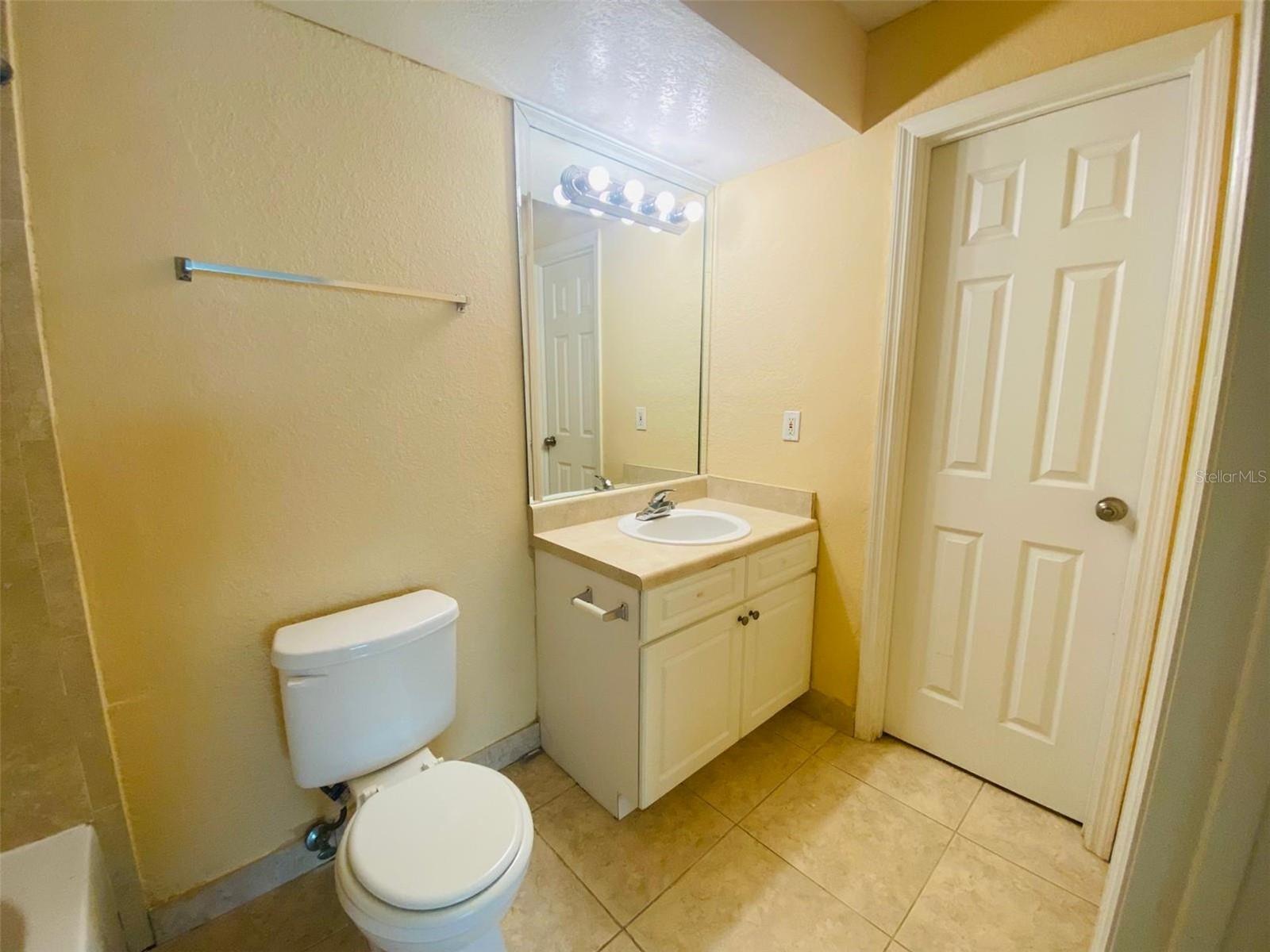 5773 Gatlin Ave #616 Property Photo 14