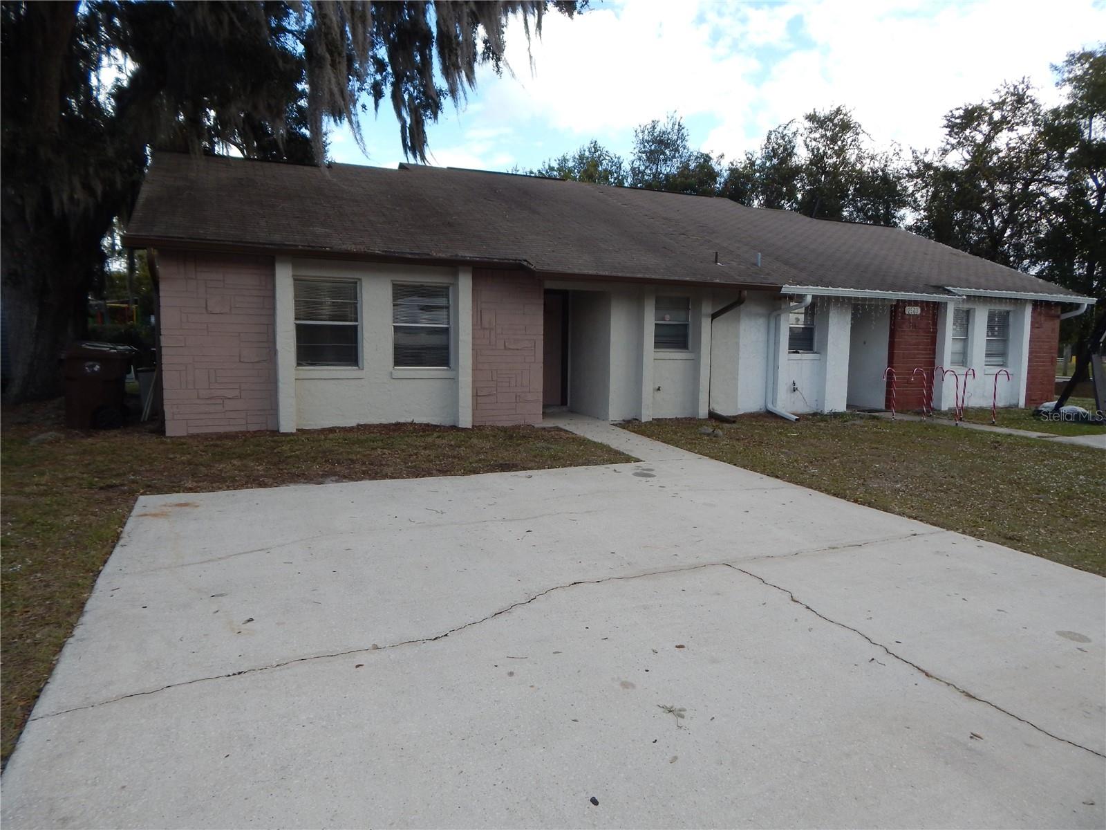 2505 Coral Ave Property Photo 1