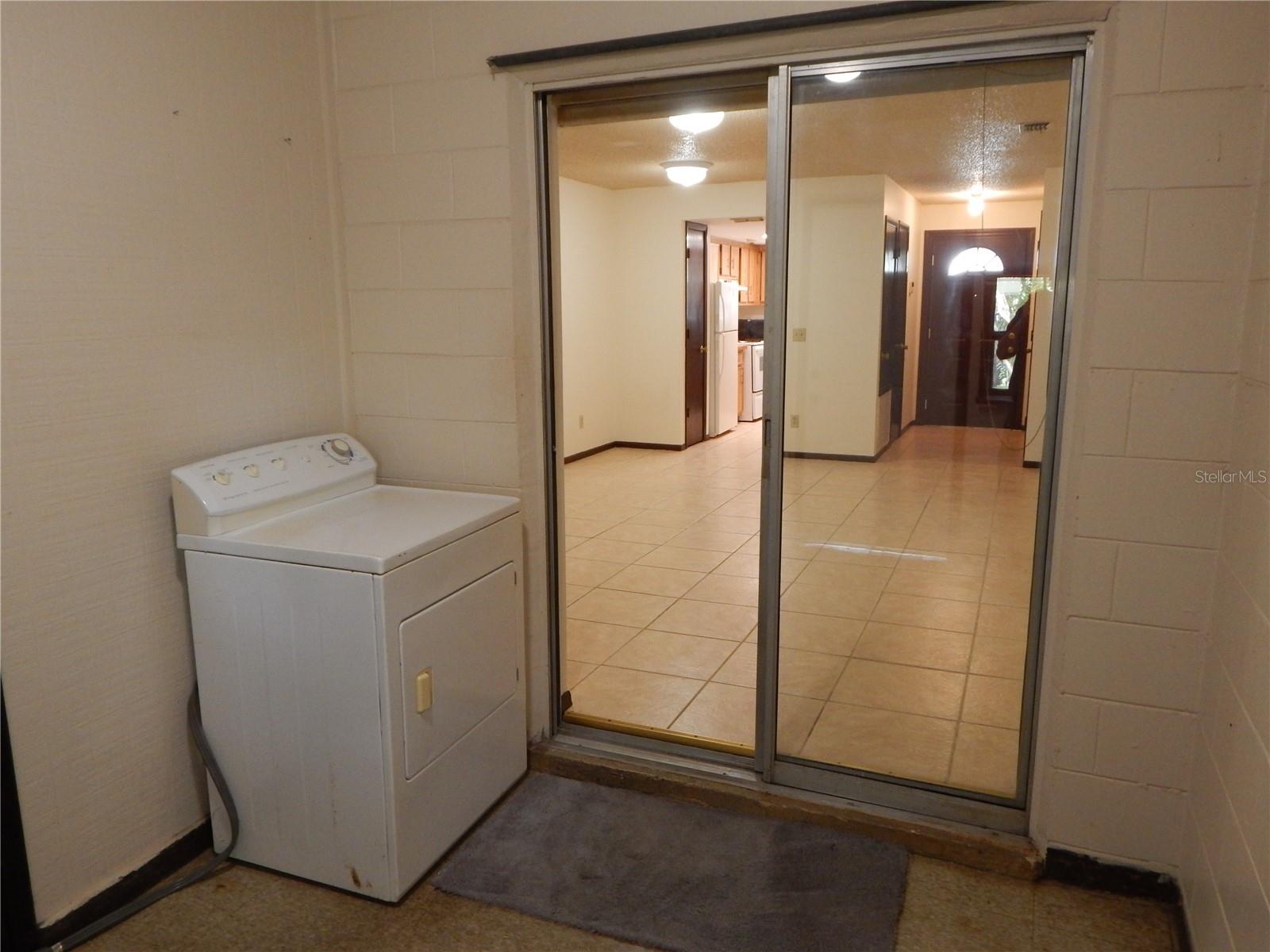 2505 Coral Ave Property Photo 18