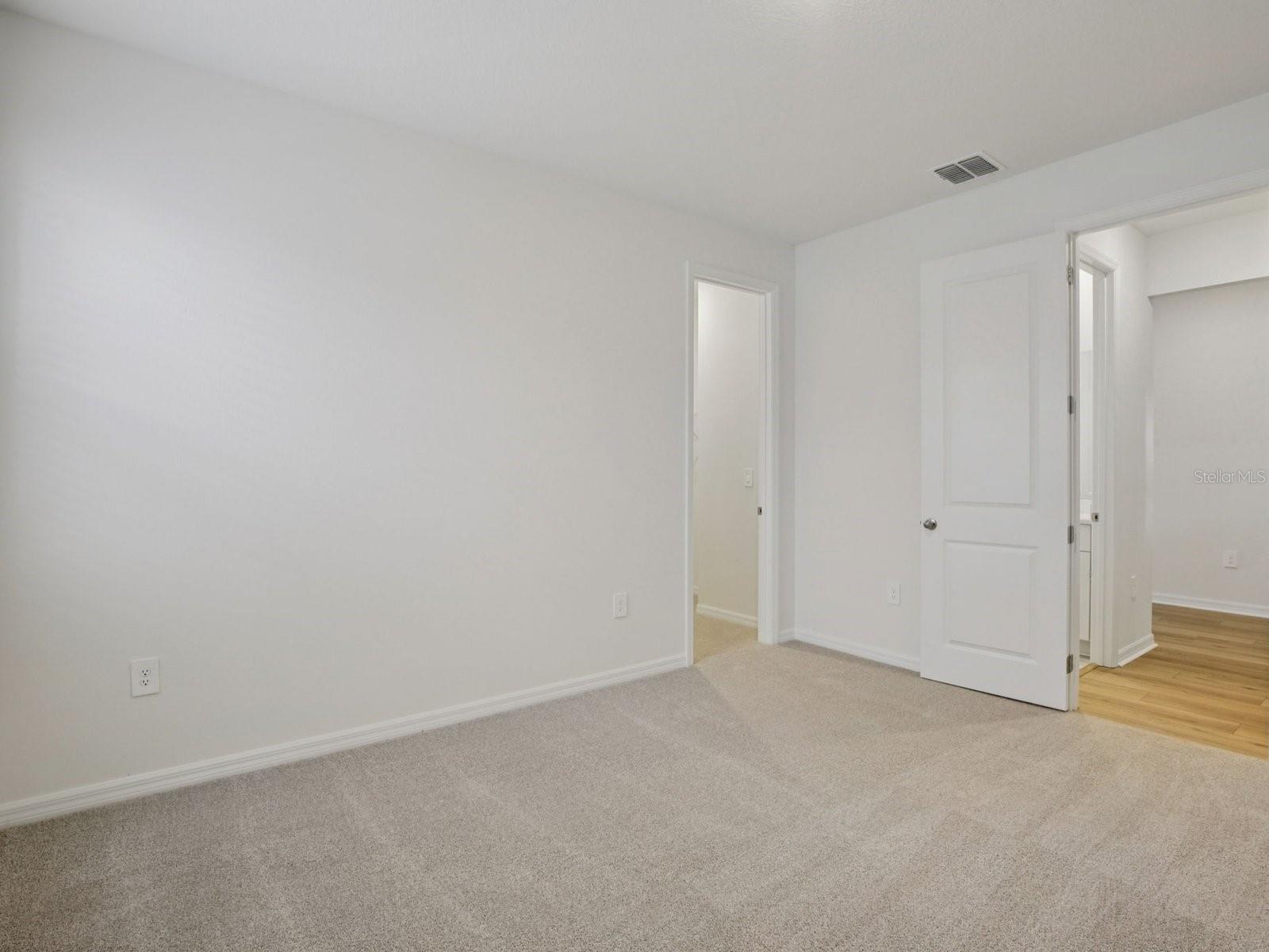 9013 Venetia Ct Property Photo 15