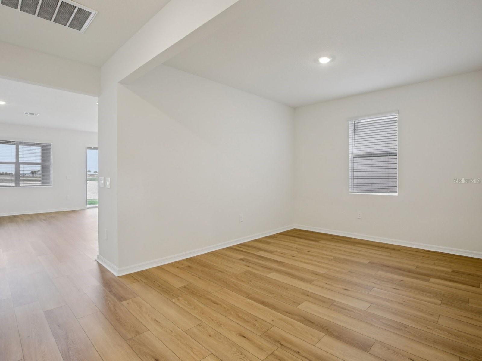 9013 Venetia Ct Property Photo 16