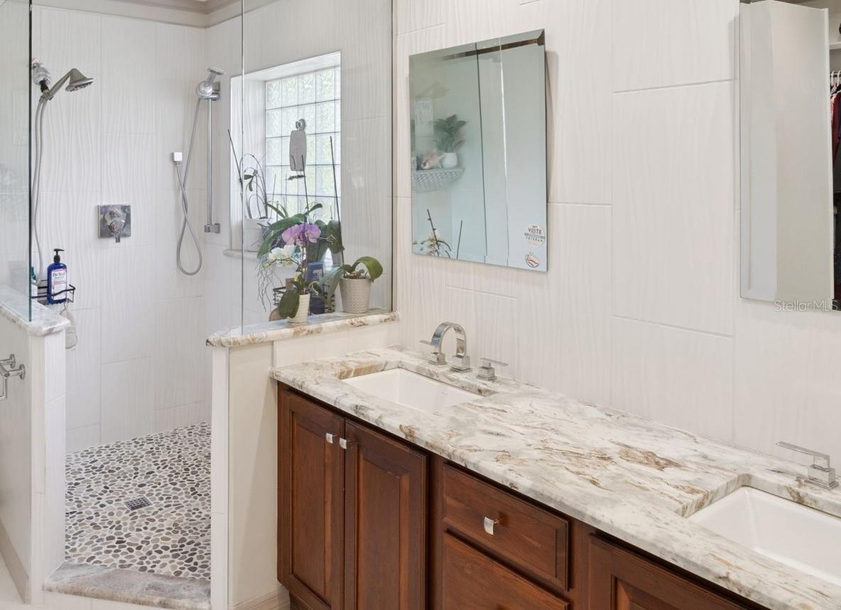 39819 Grove Hts Property Photo 20