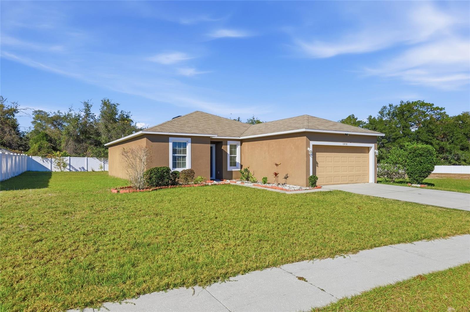 7878 Tanbier Dr Property Photo 3