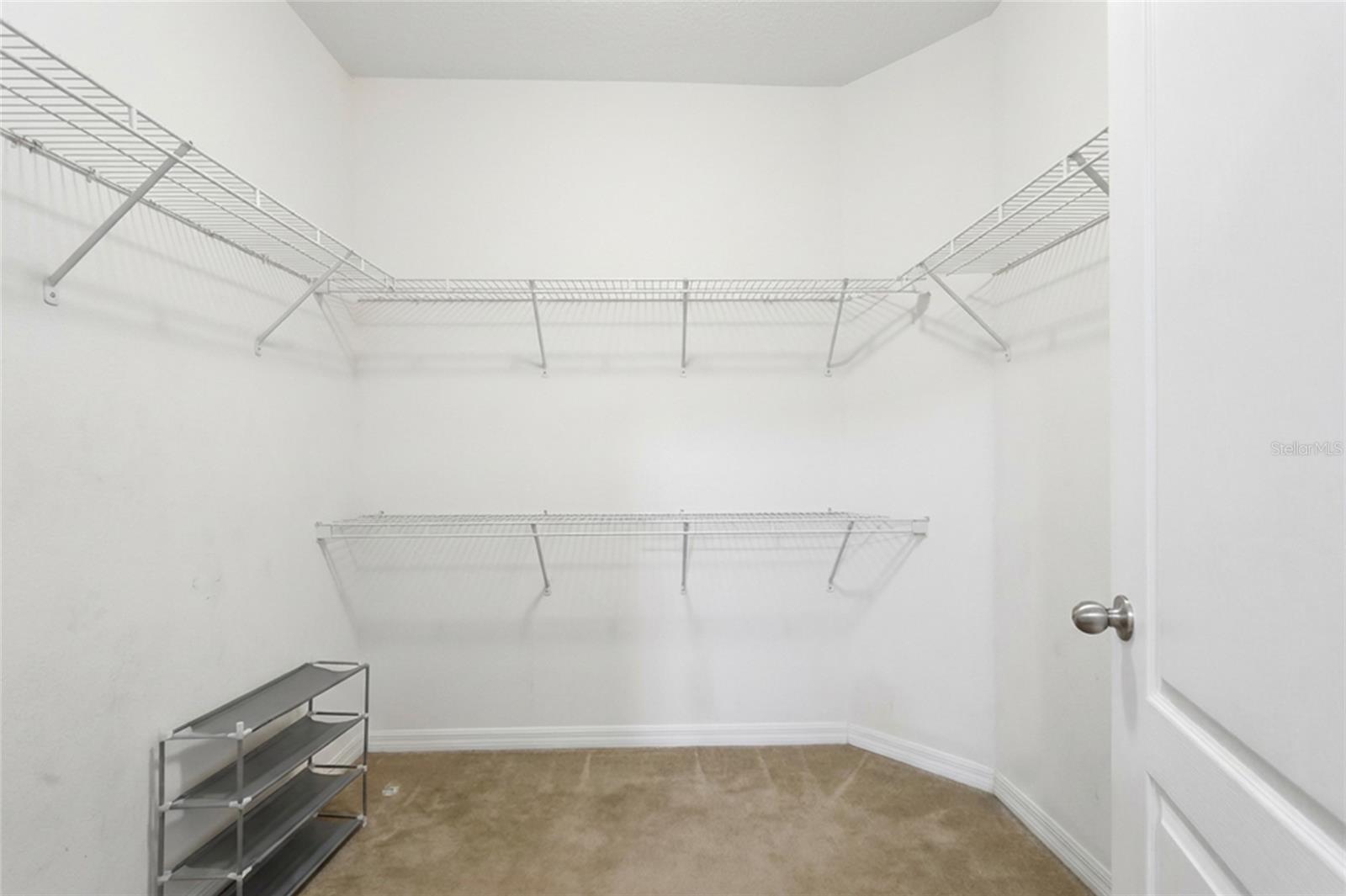 7878 Tanbier Dr Property Photo 20