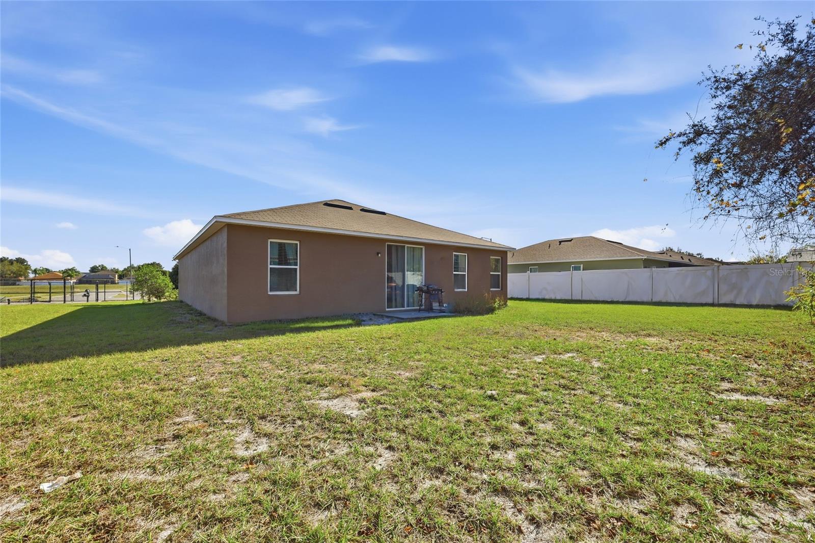 7878 Tanbier Dr Property Photo 32
