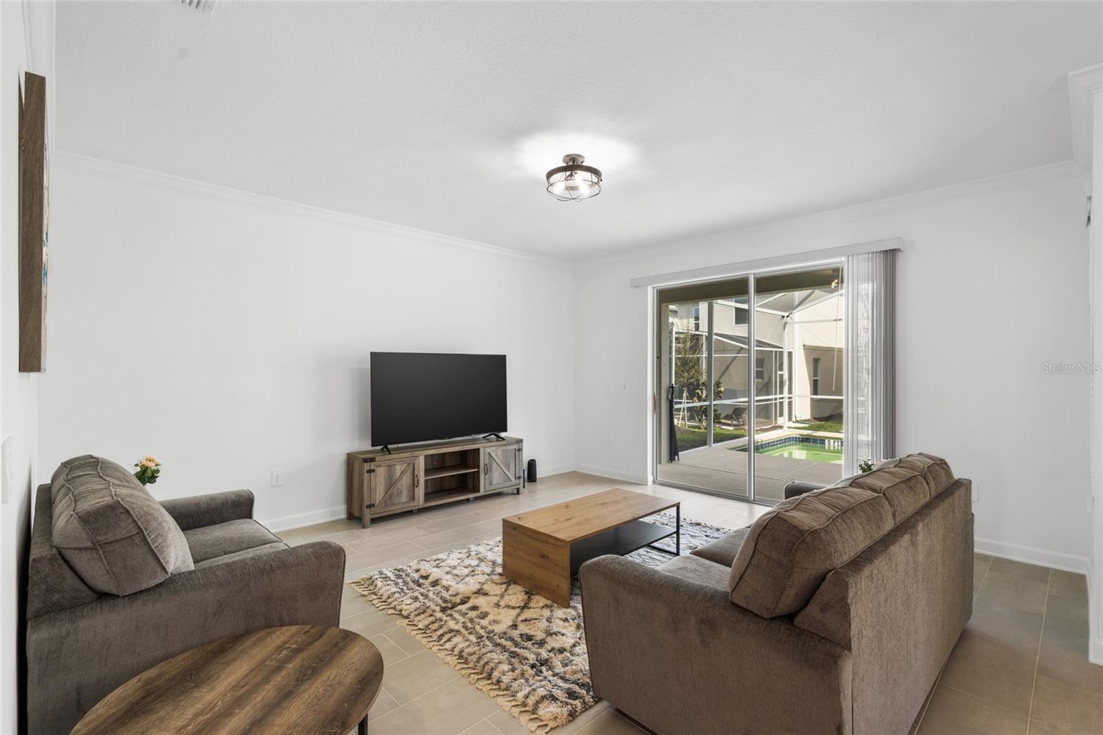8931 Takeaway Way Property Photo 12
