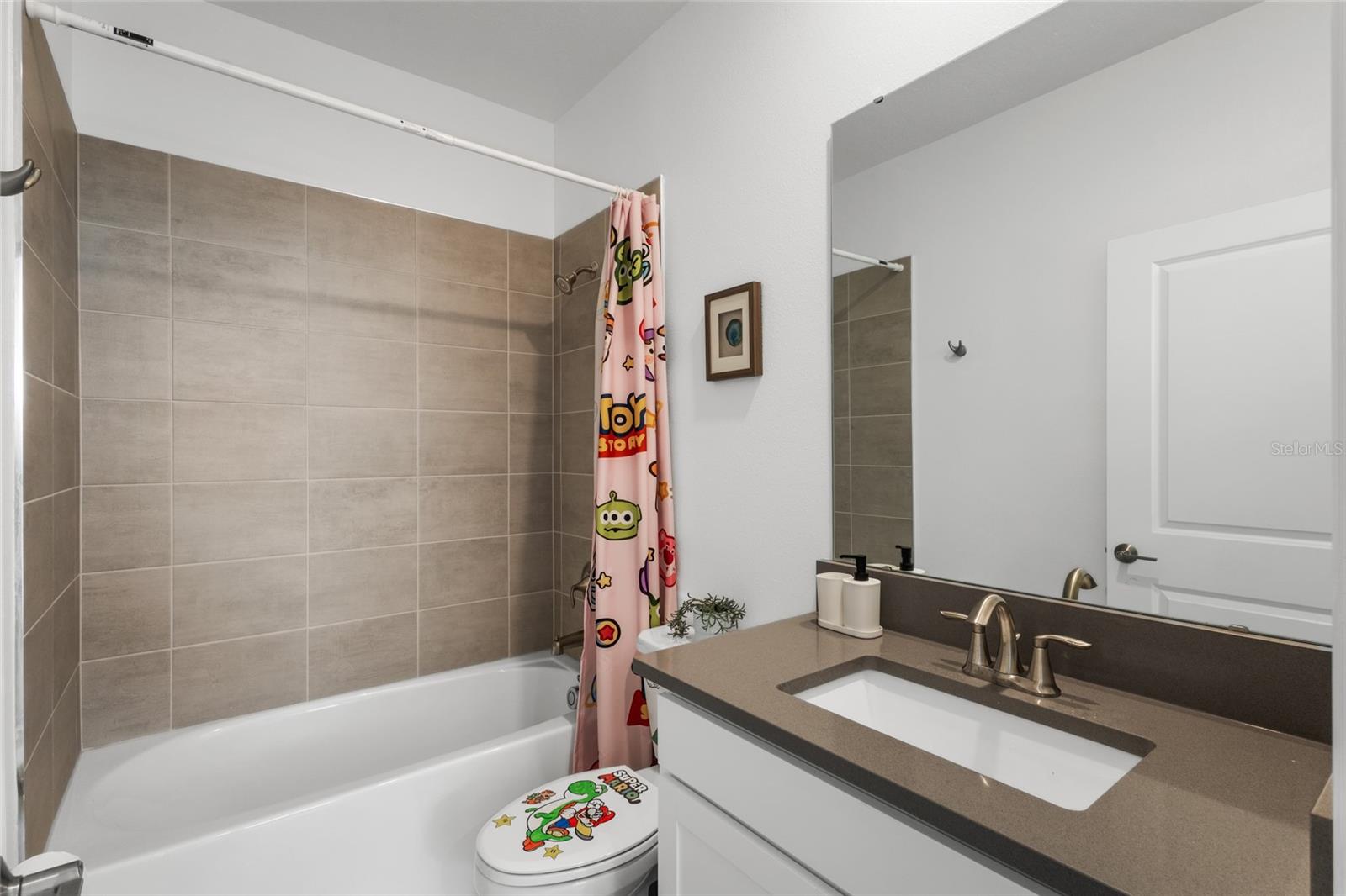 8931 Takeaway Way Property Photo 38
