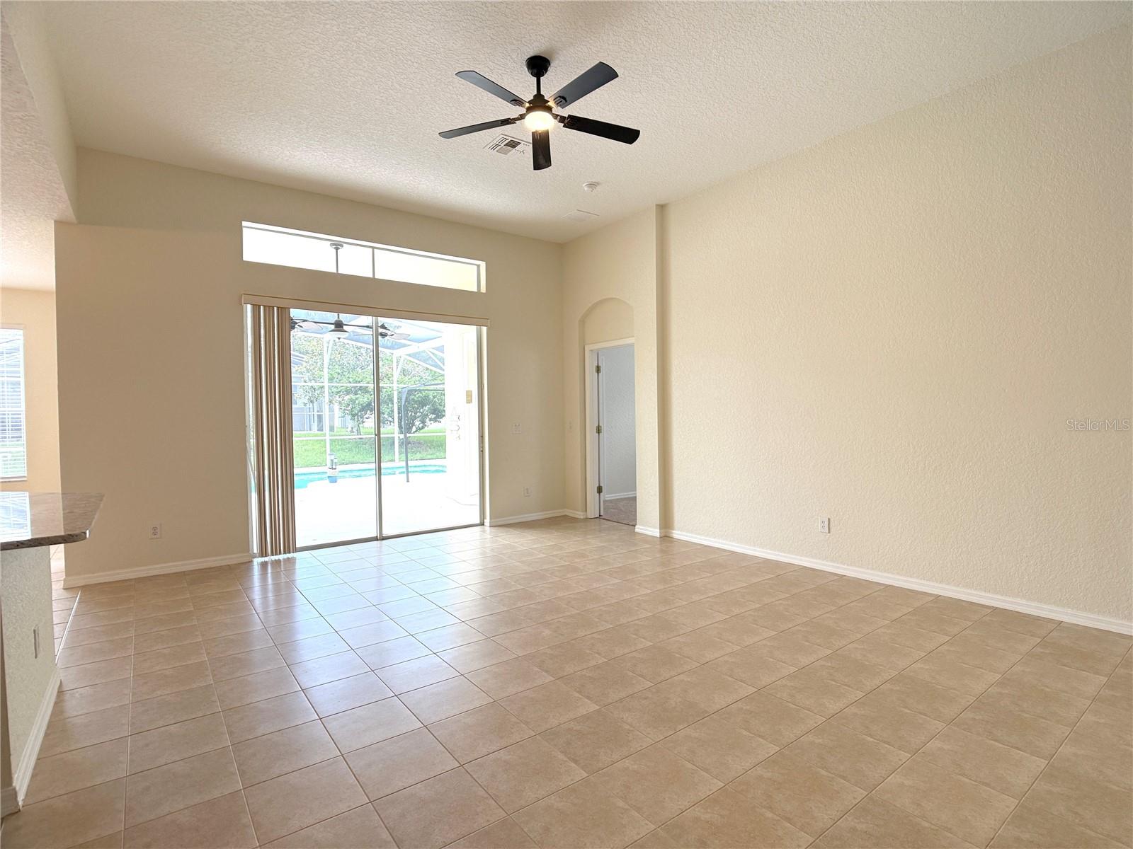 1131 N Hampton Dr Property Photo 13