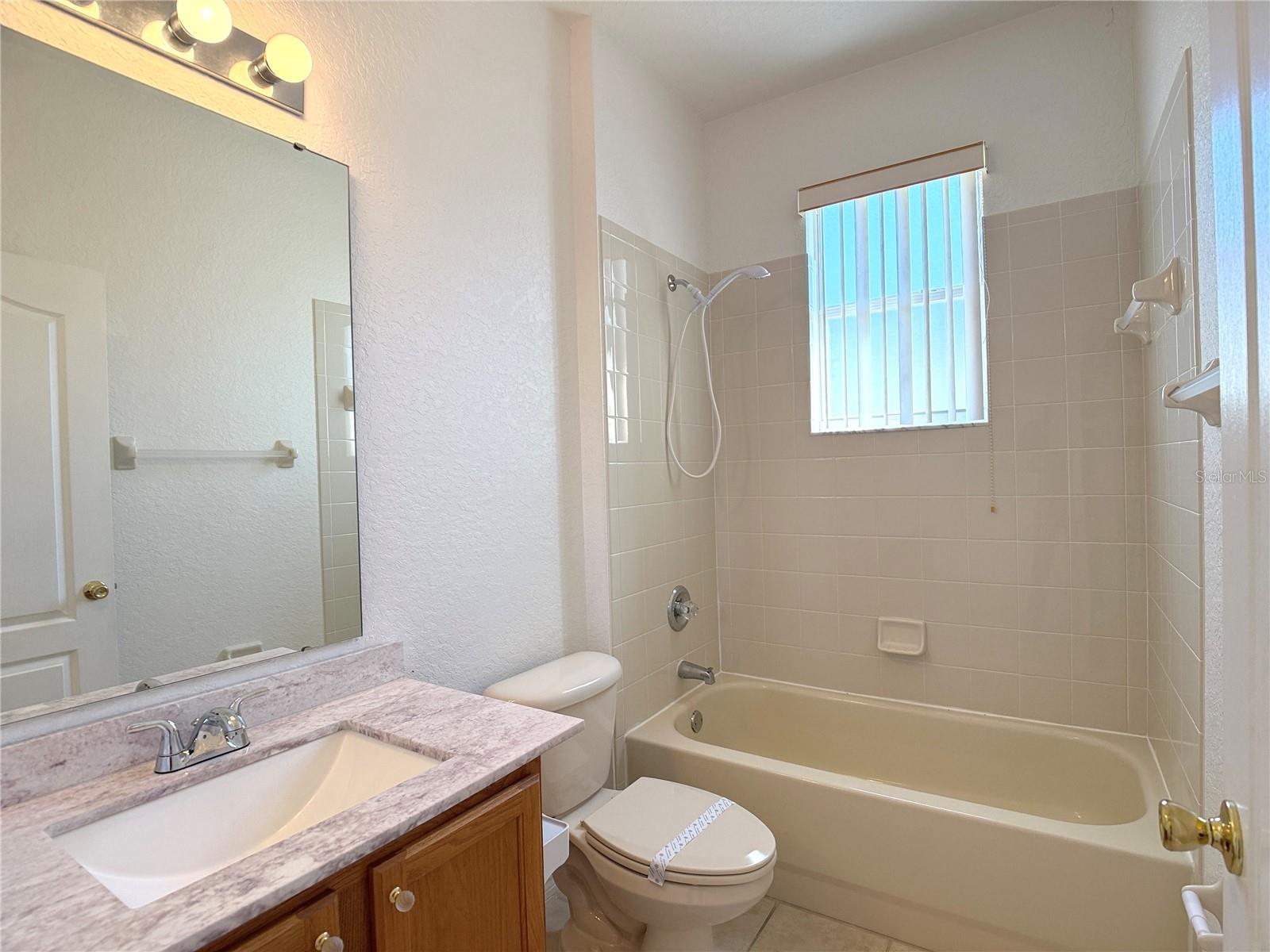 1131 N Hampton Dr Property Photo 16