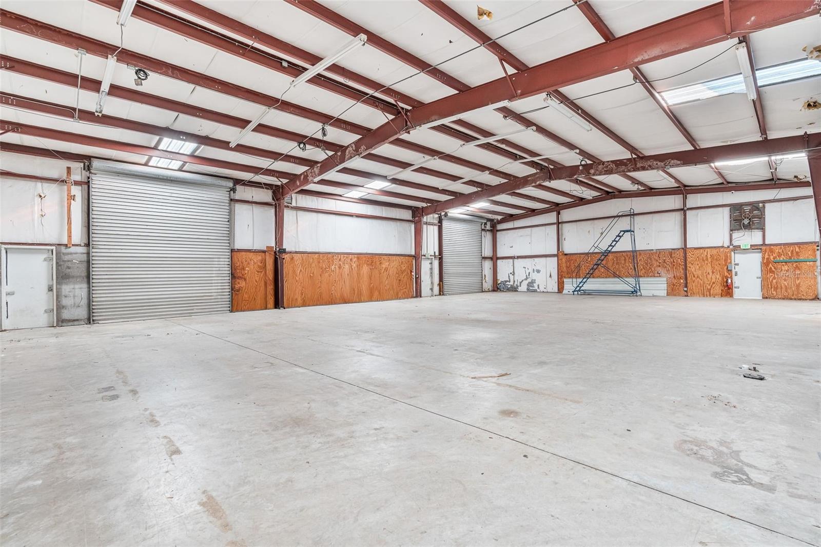 220 E Palmetto Ave Property Photo 3
