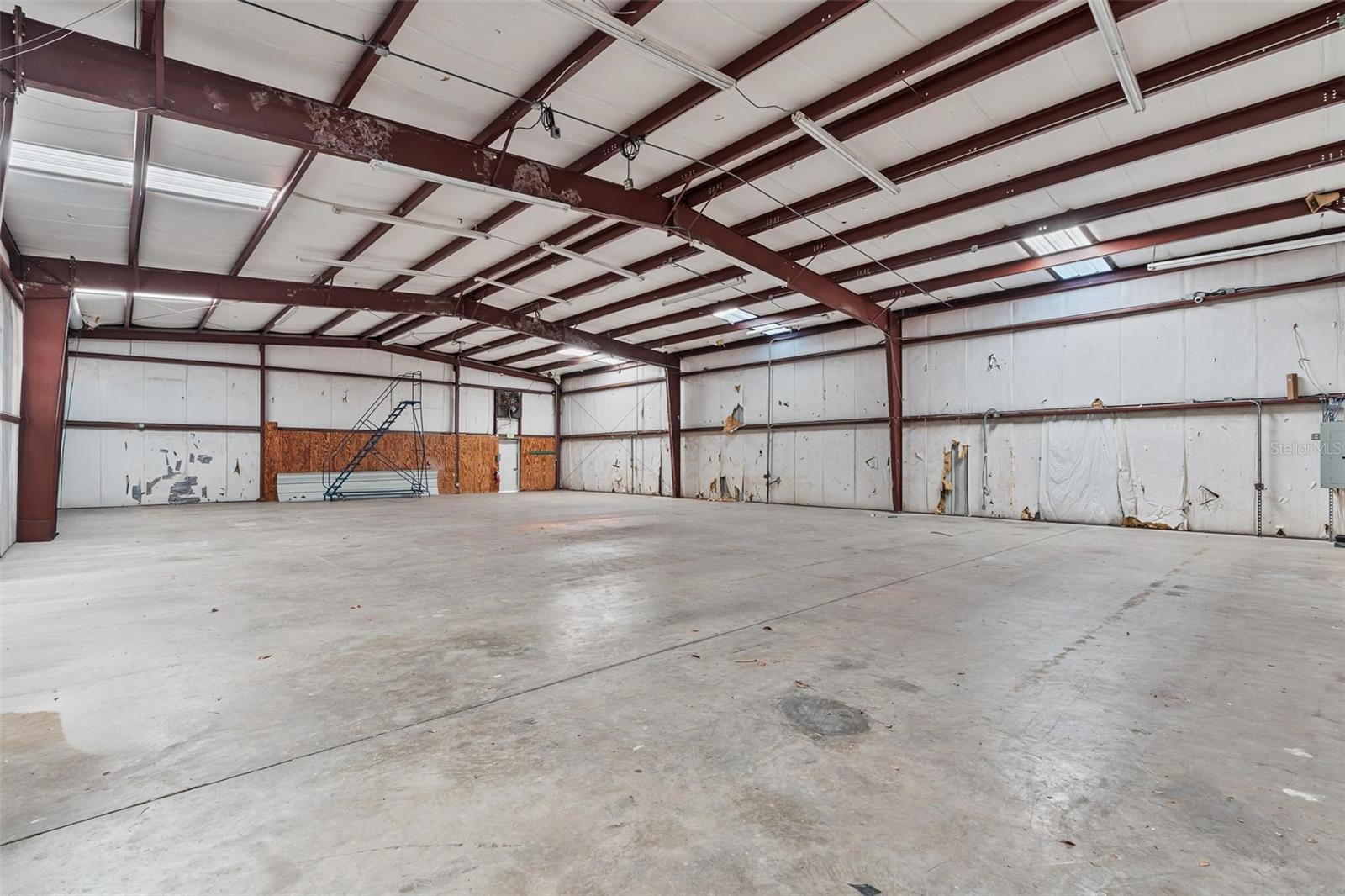 220 E Palmetto Ave Property Photo 7