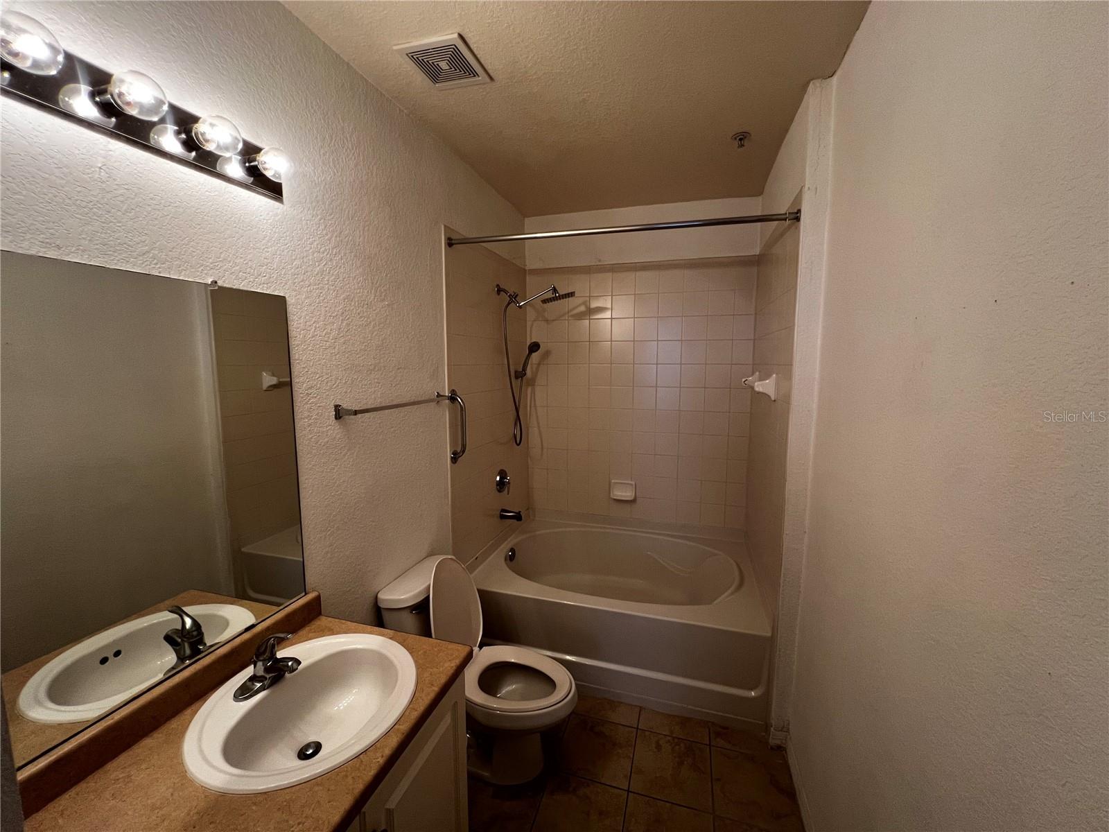 5550 E Michigan St #2119 Property Photo 18