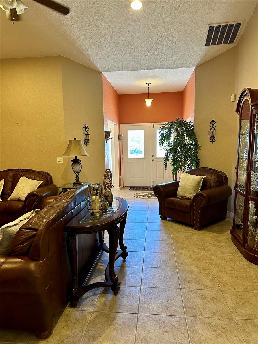 2576 Sw 175th Loop Property Photo 8